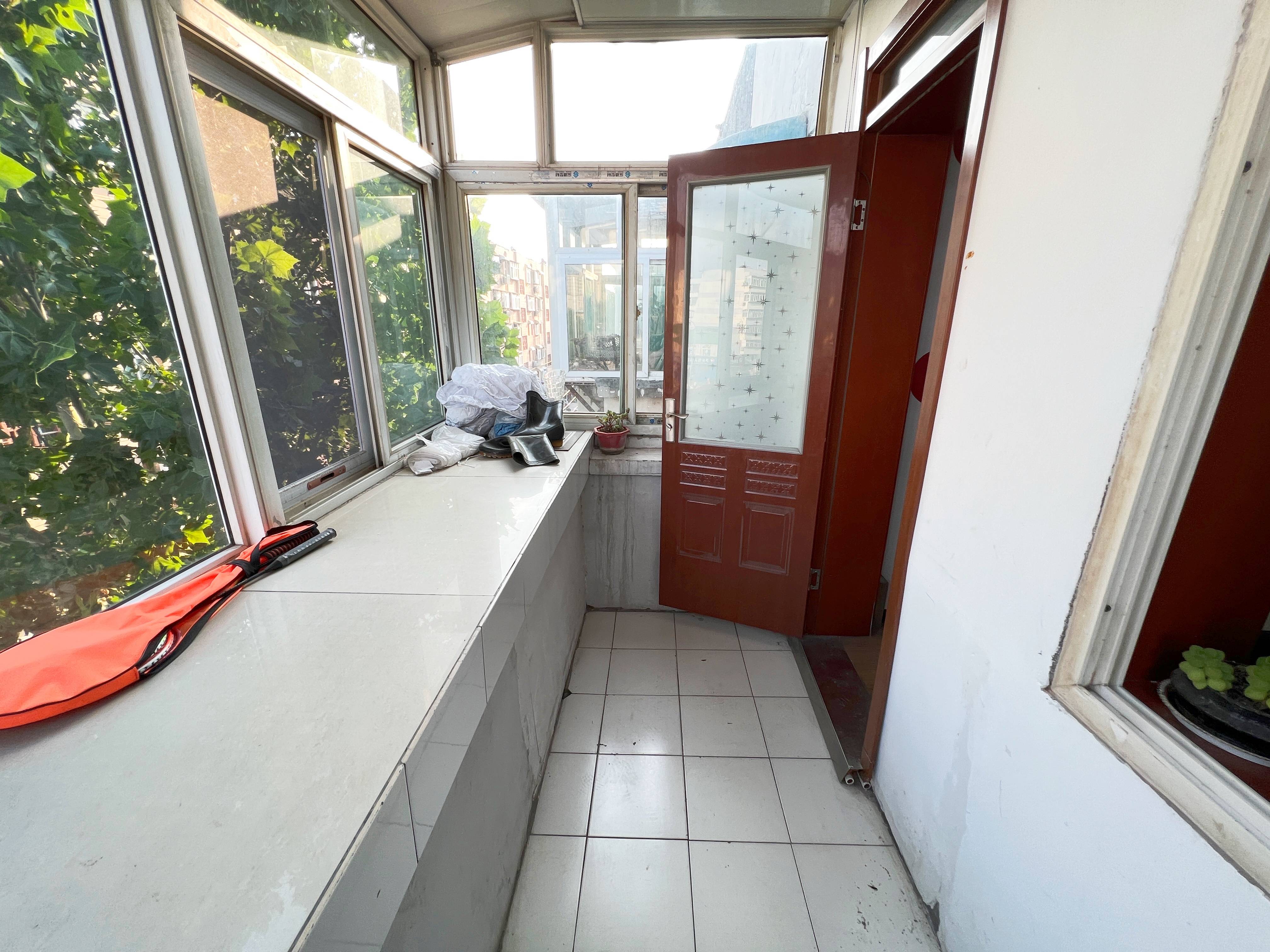 工人新村南村东区