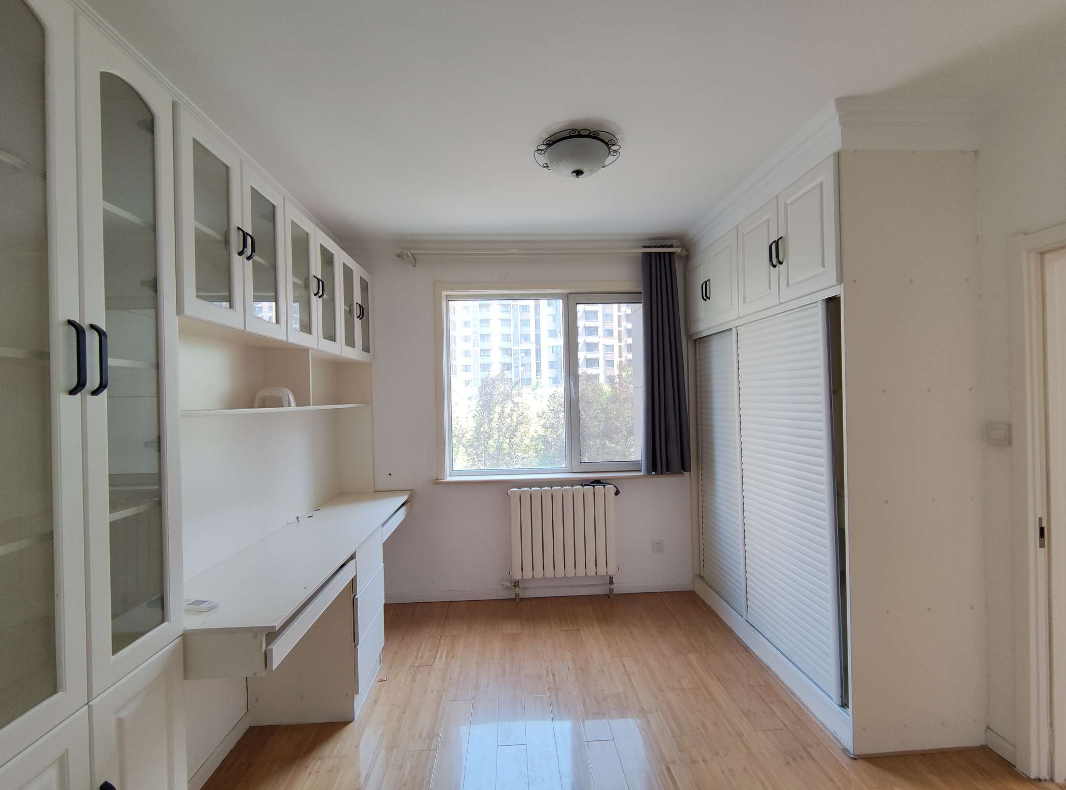 东城逸家逸俊园