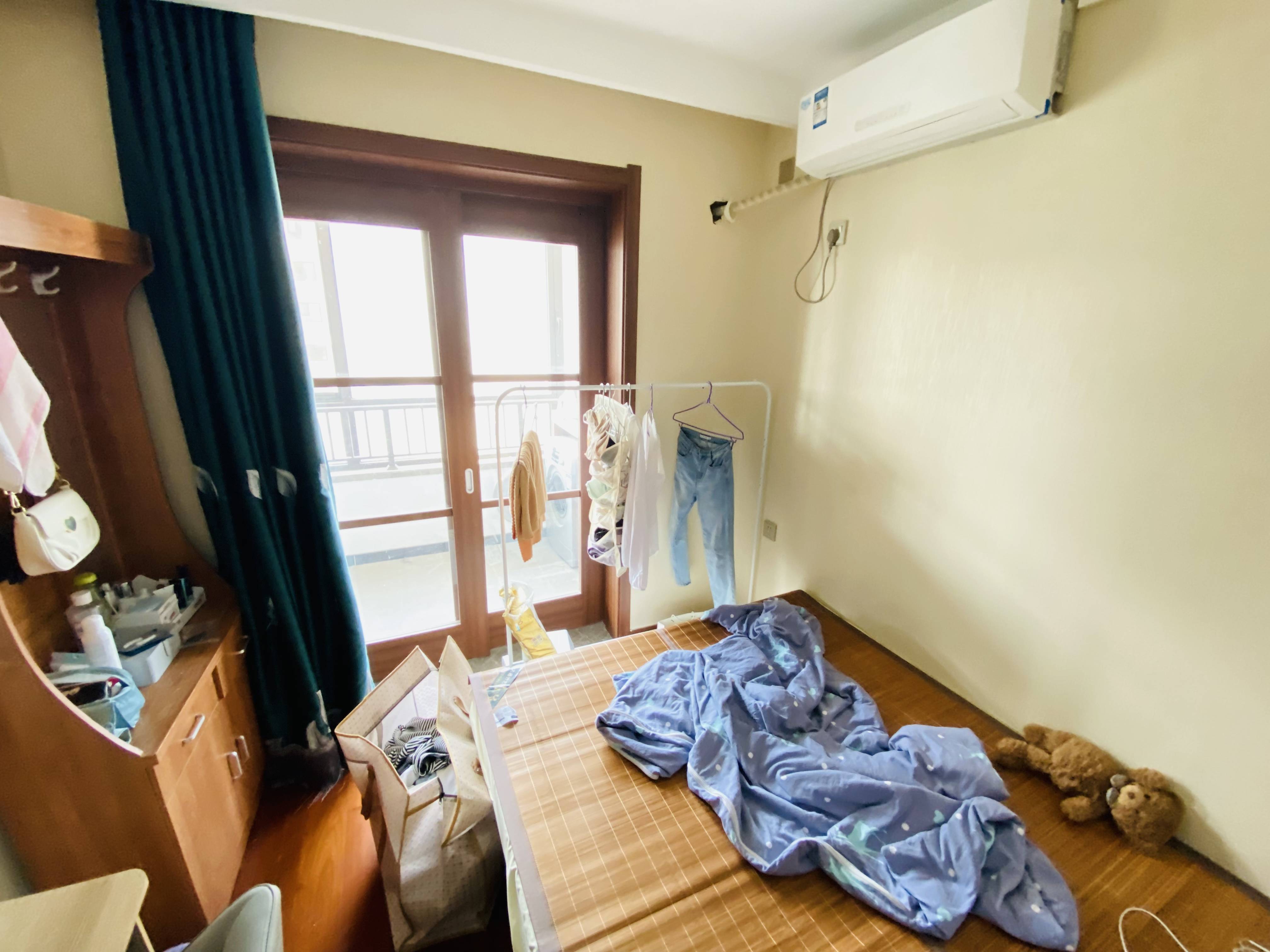 旭辉银盛泰金域蓝山