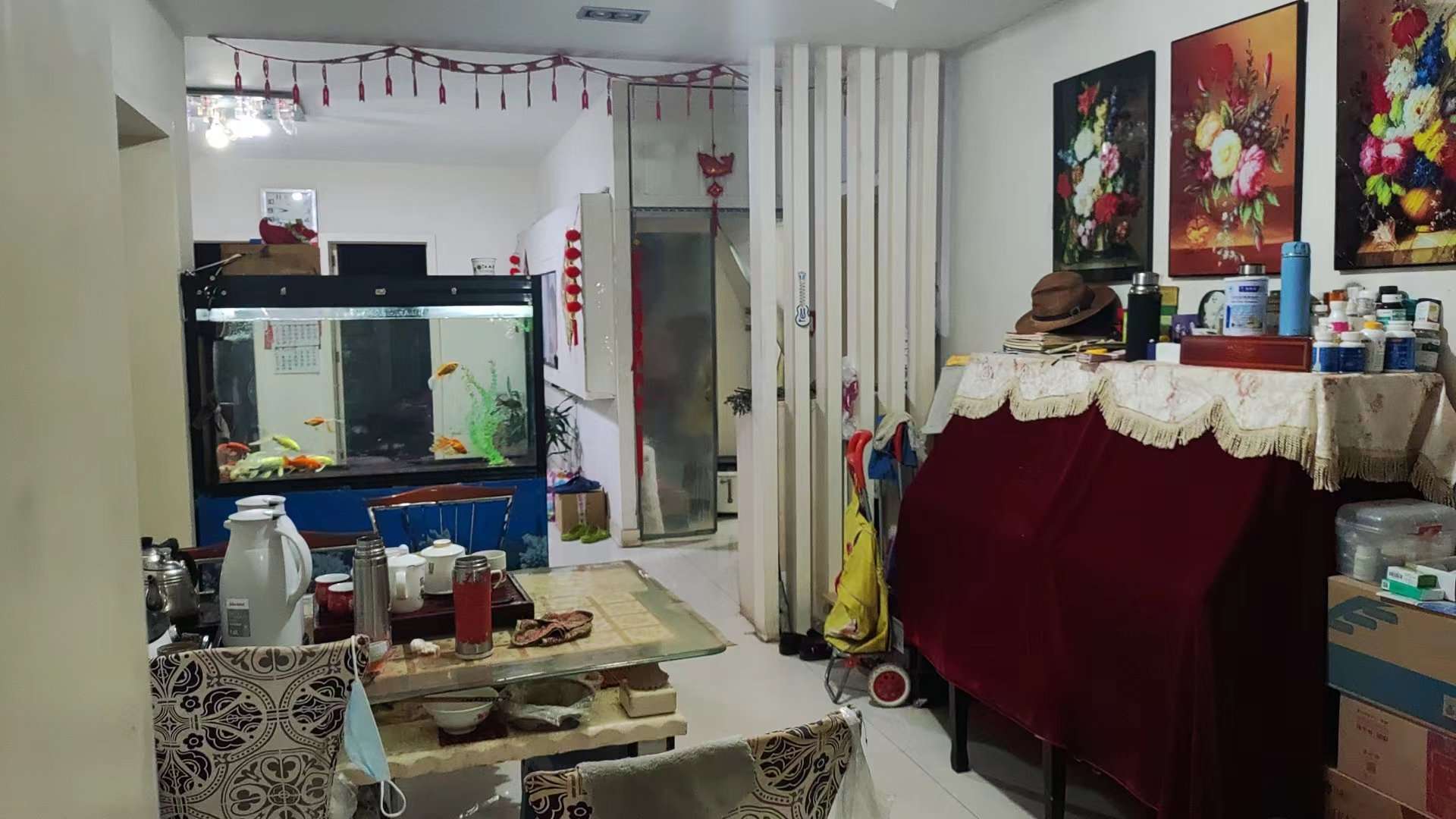 洪美新居