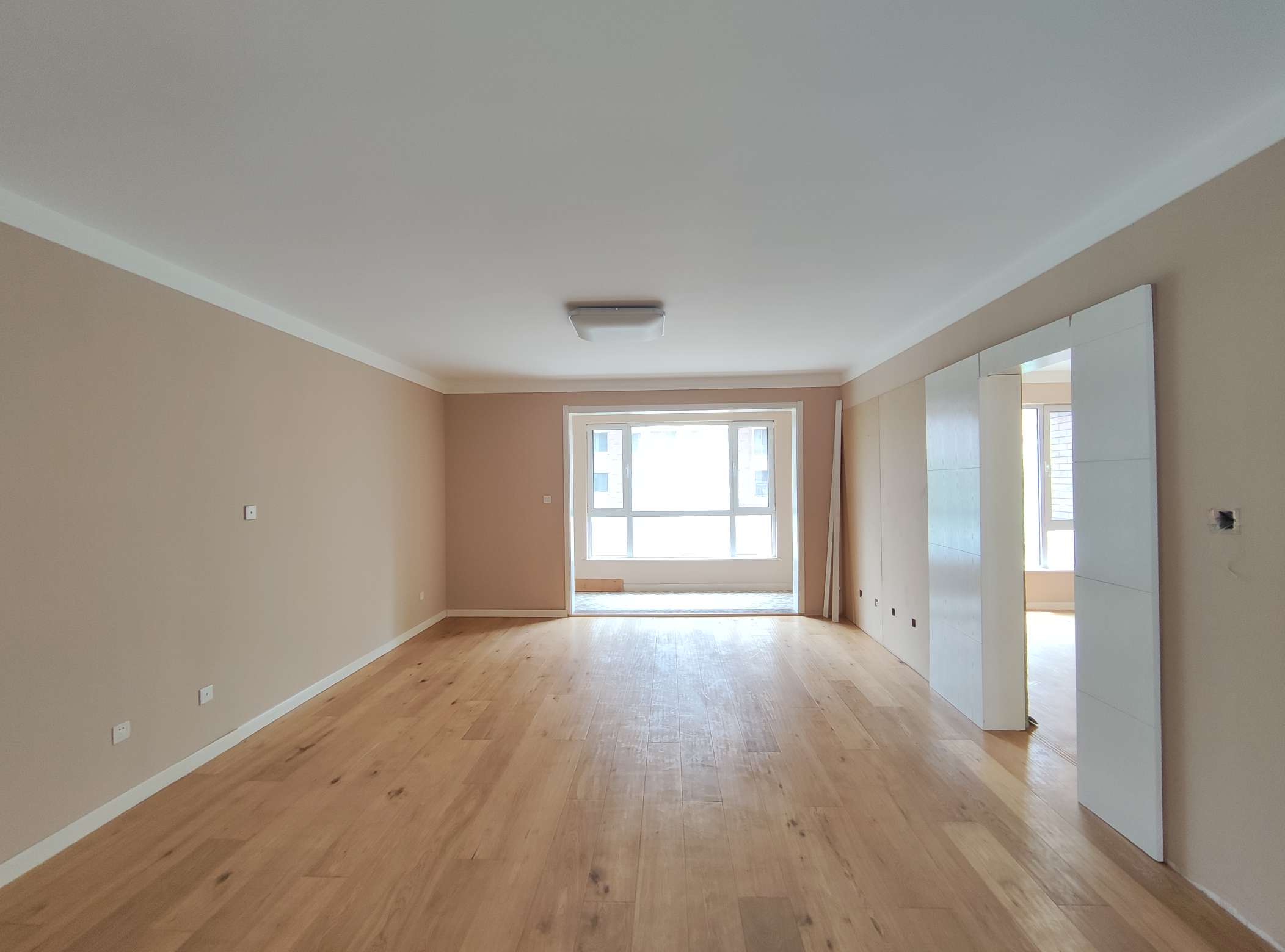 中铁逸都国际兰庭(北区)