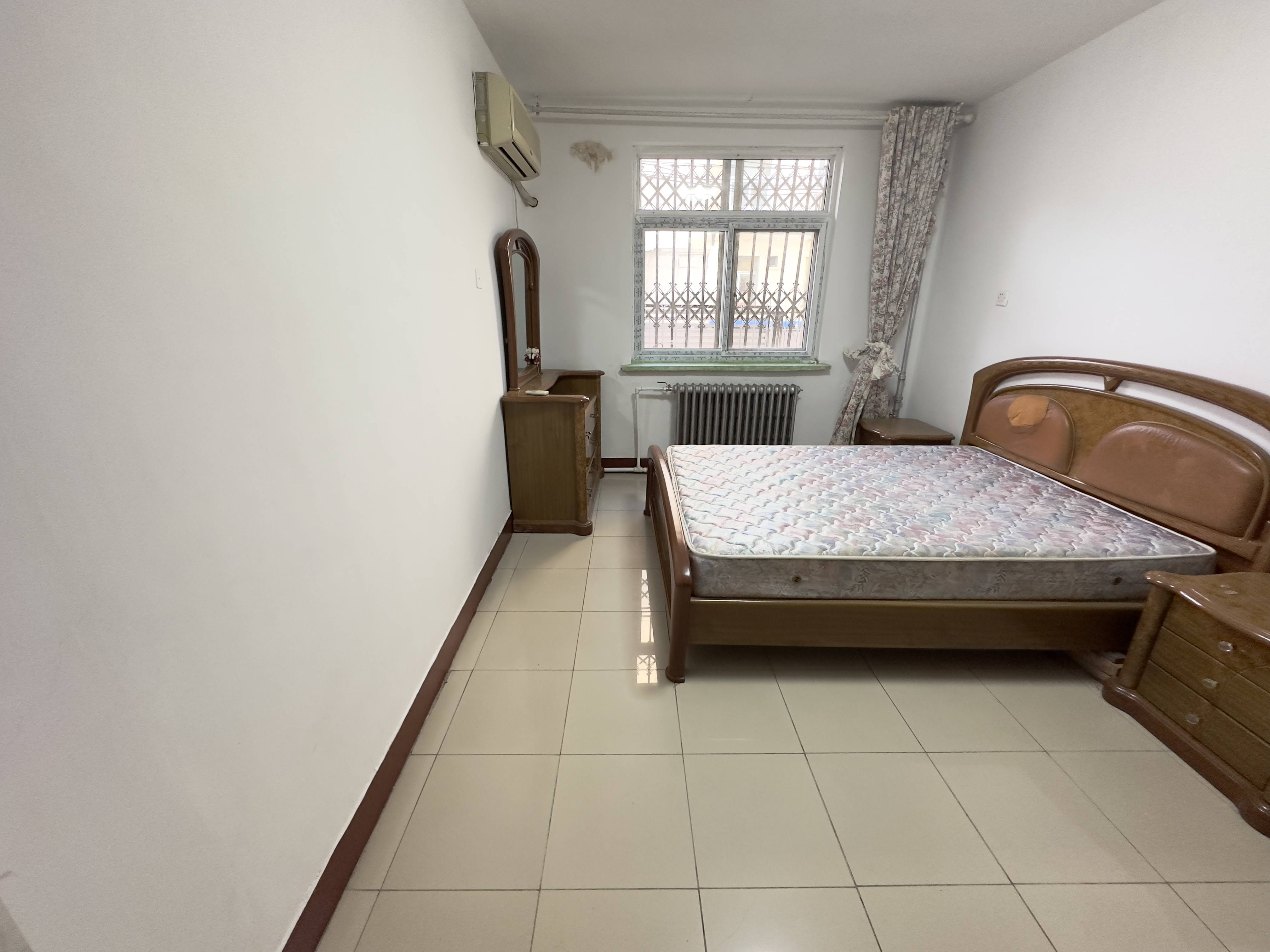 经五路工商银行单位宿舍