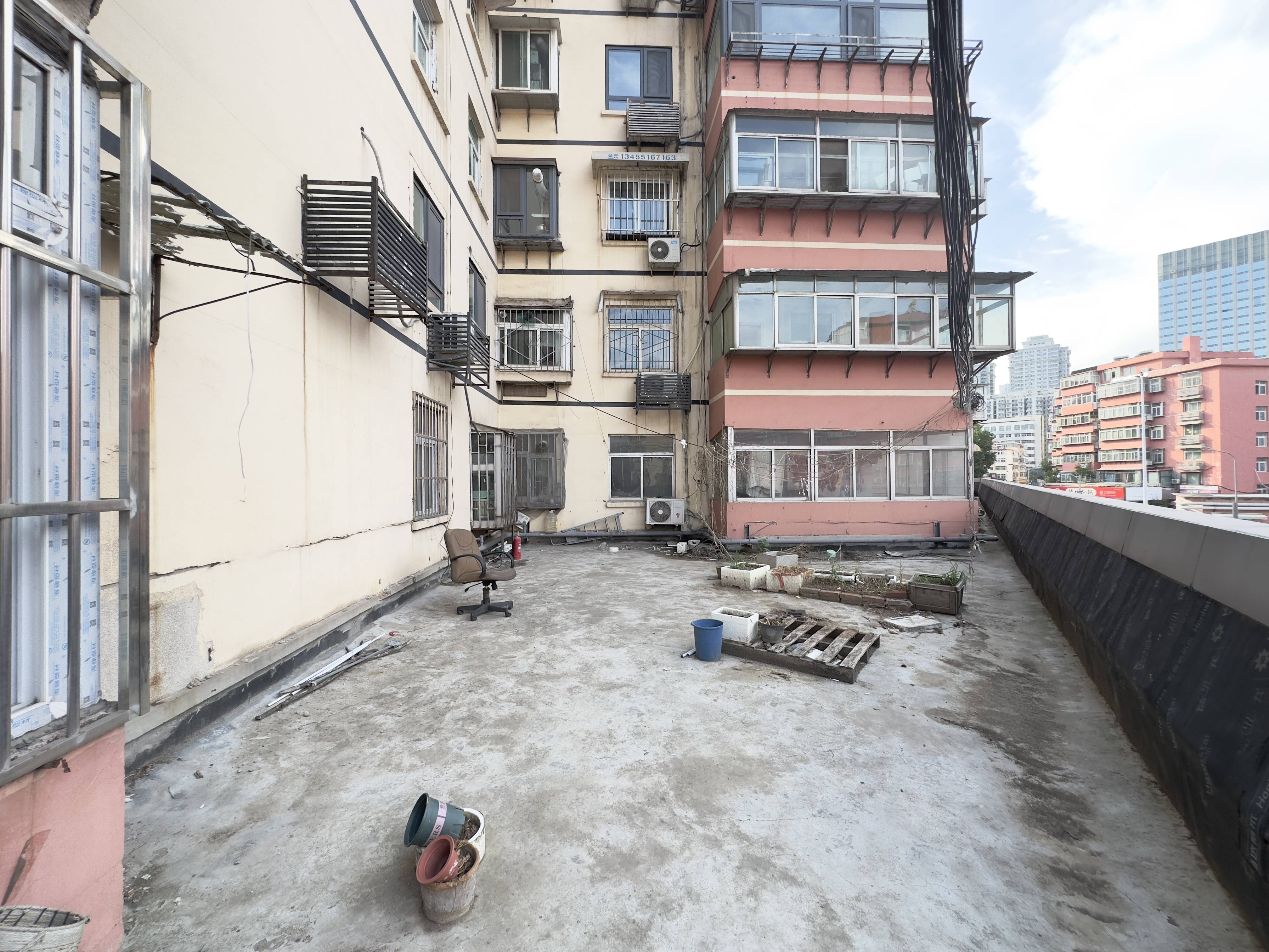 经五路工商银行单位宿舍