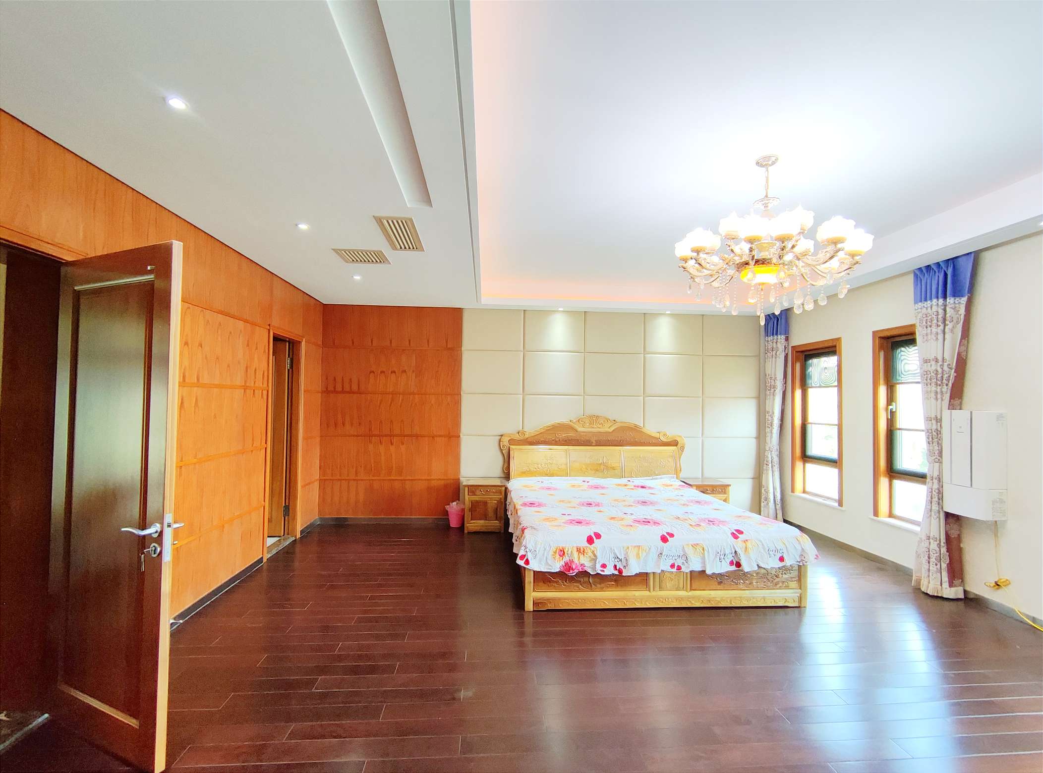 中海奥龙观邸别墅