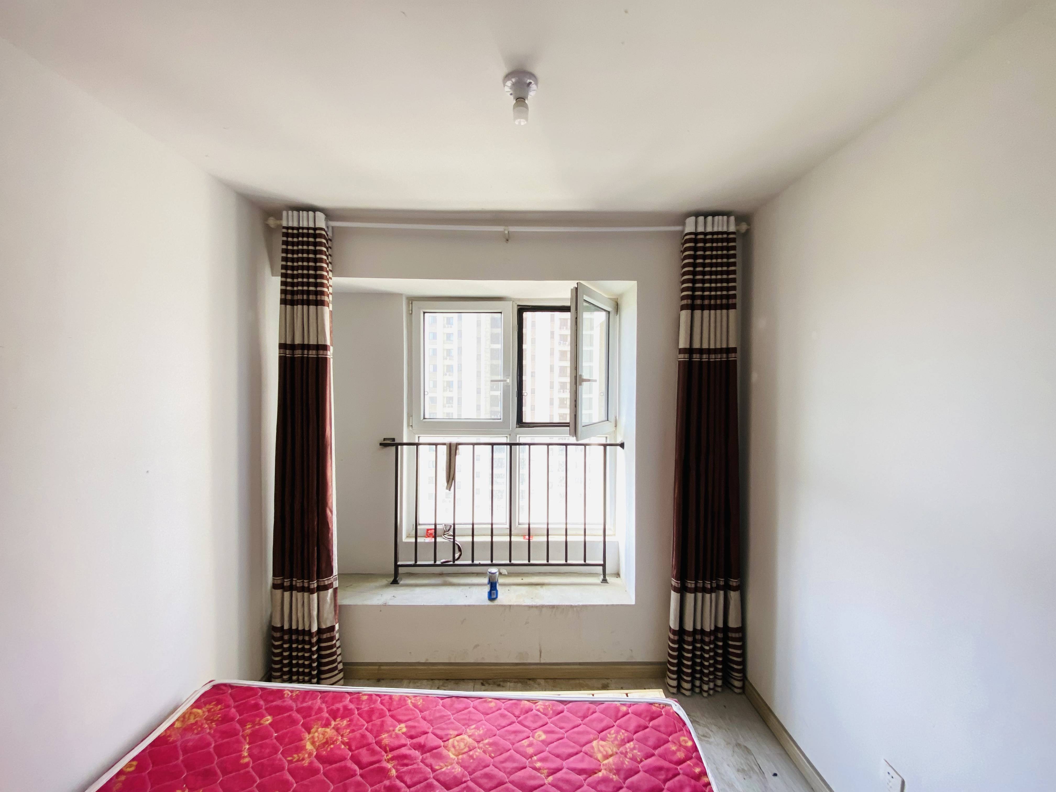  龙湖春江郦城 南北