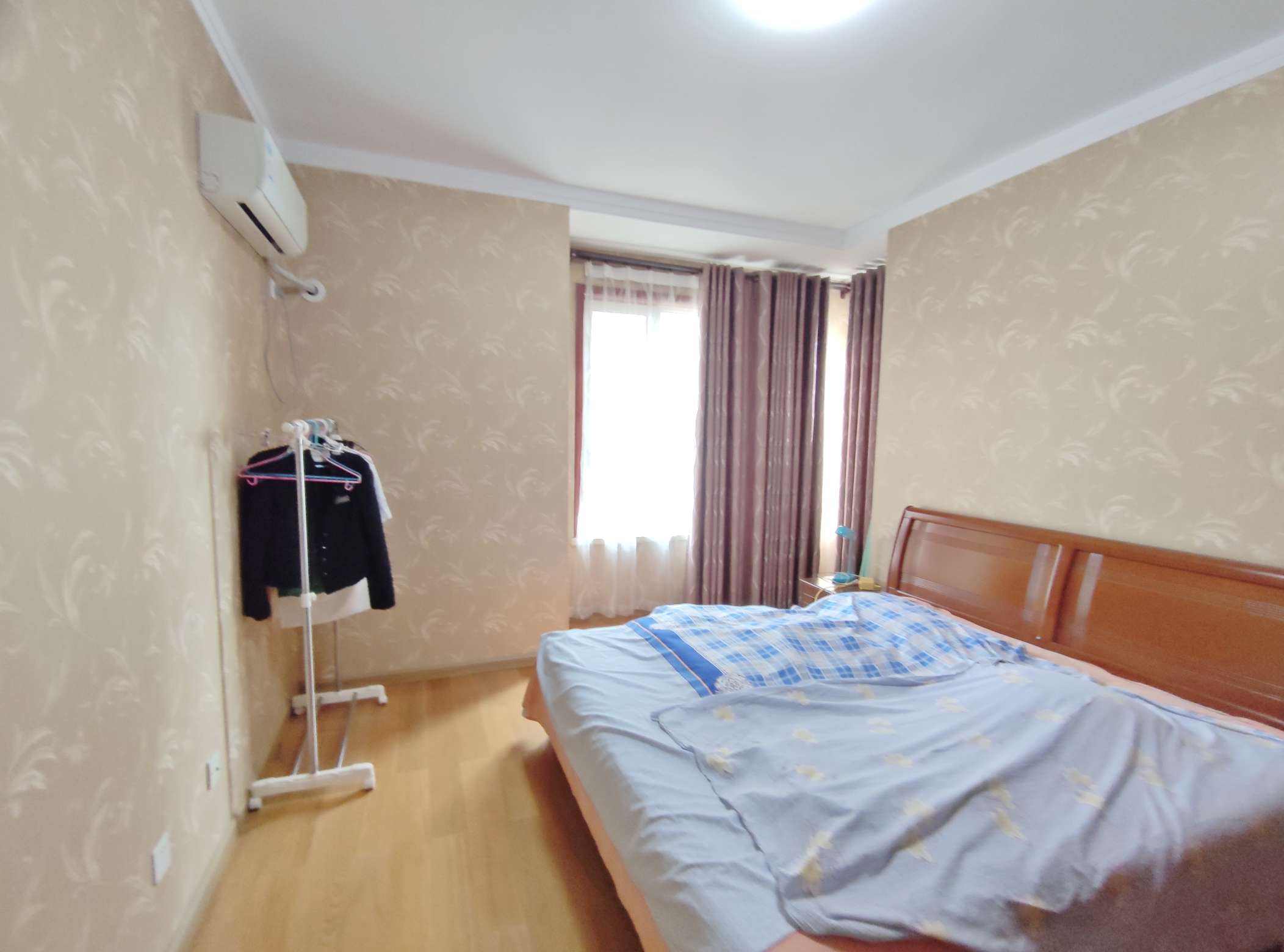 绿地新里卢浮公馆