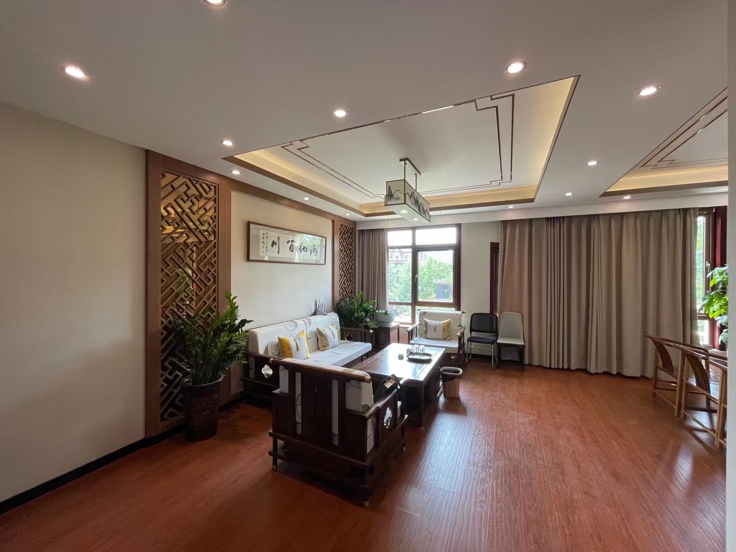 中海奥龙观邸别墅