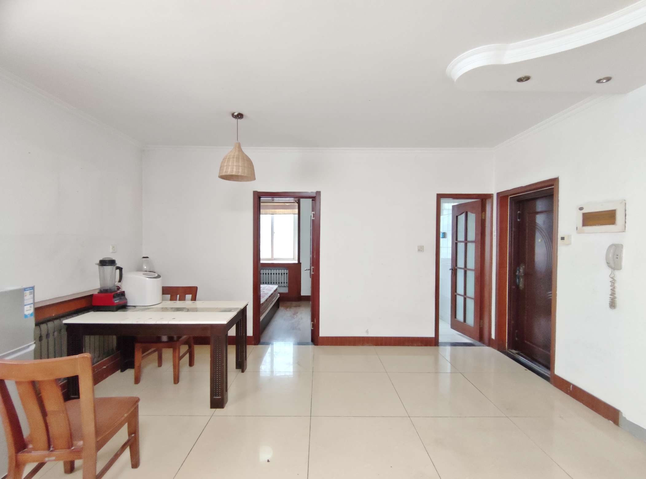 丁字山路佳宝宿舍