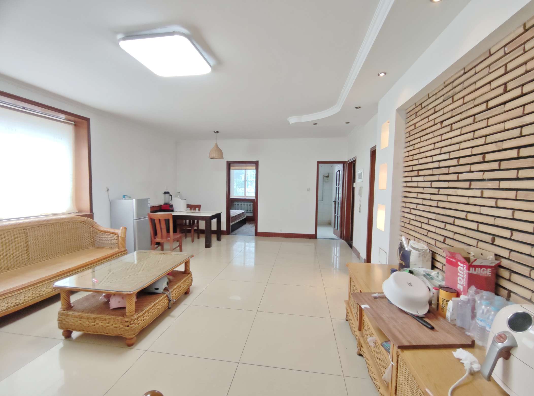 丁字山路佳宝宿舍