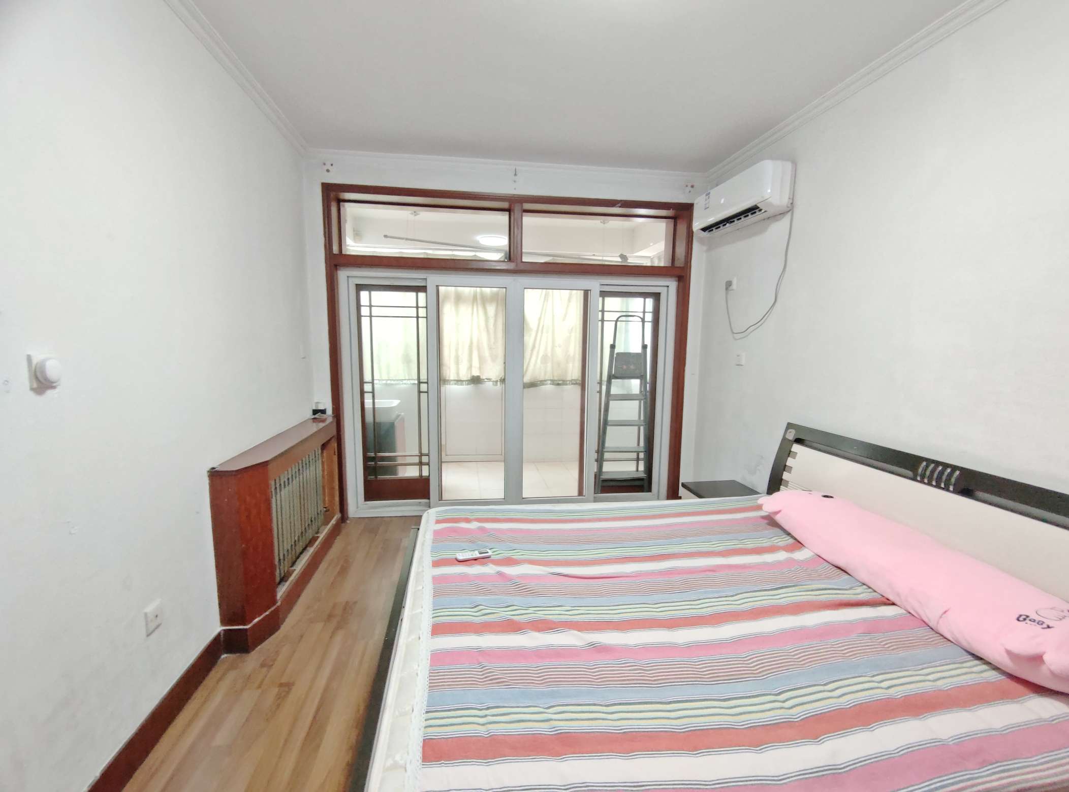 丁字山路佳宝宿舍