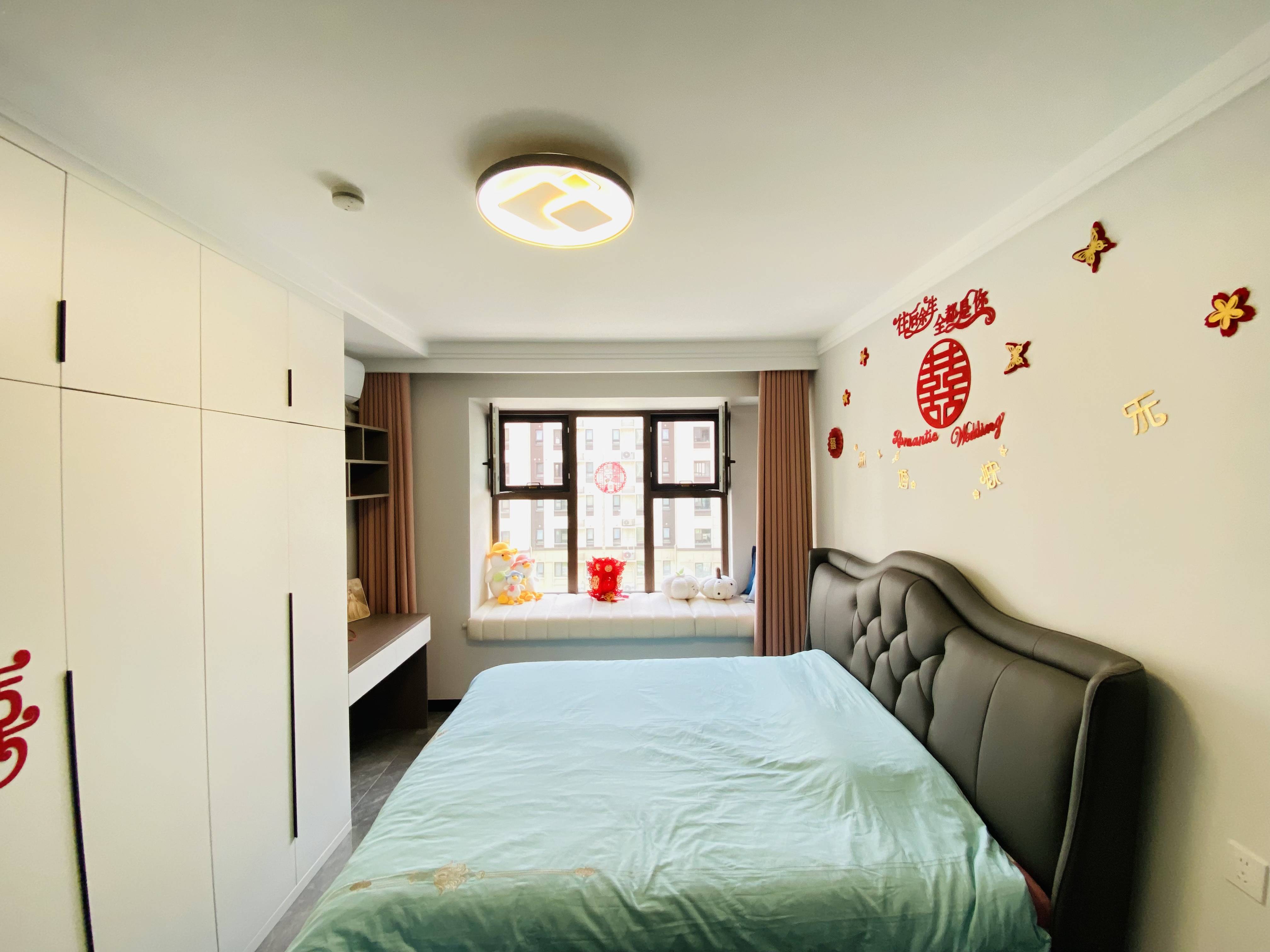 旭辉银盛泰星瀚城