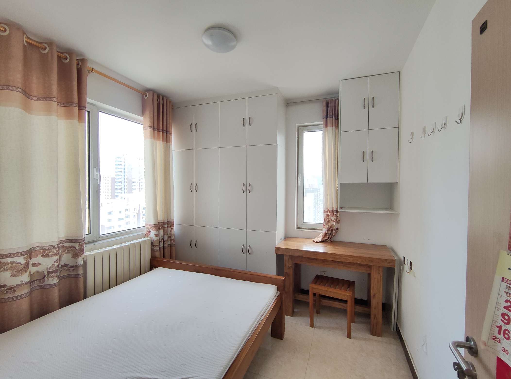 东城逸家逸俊园