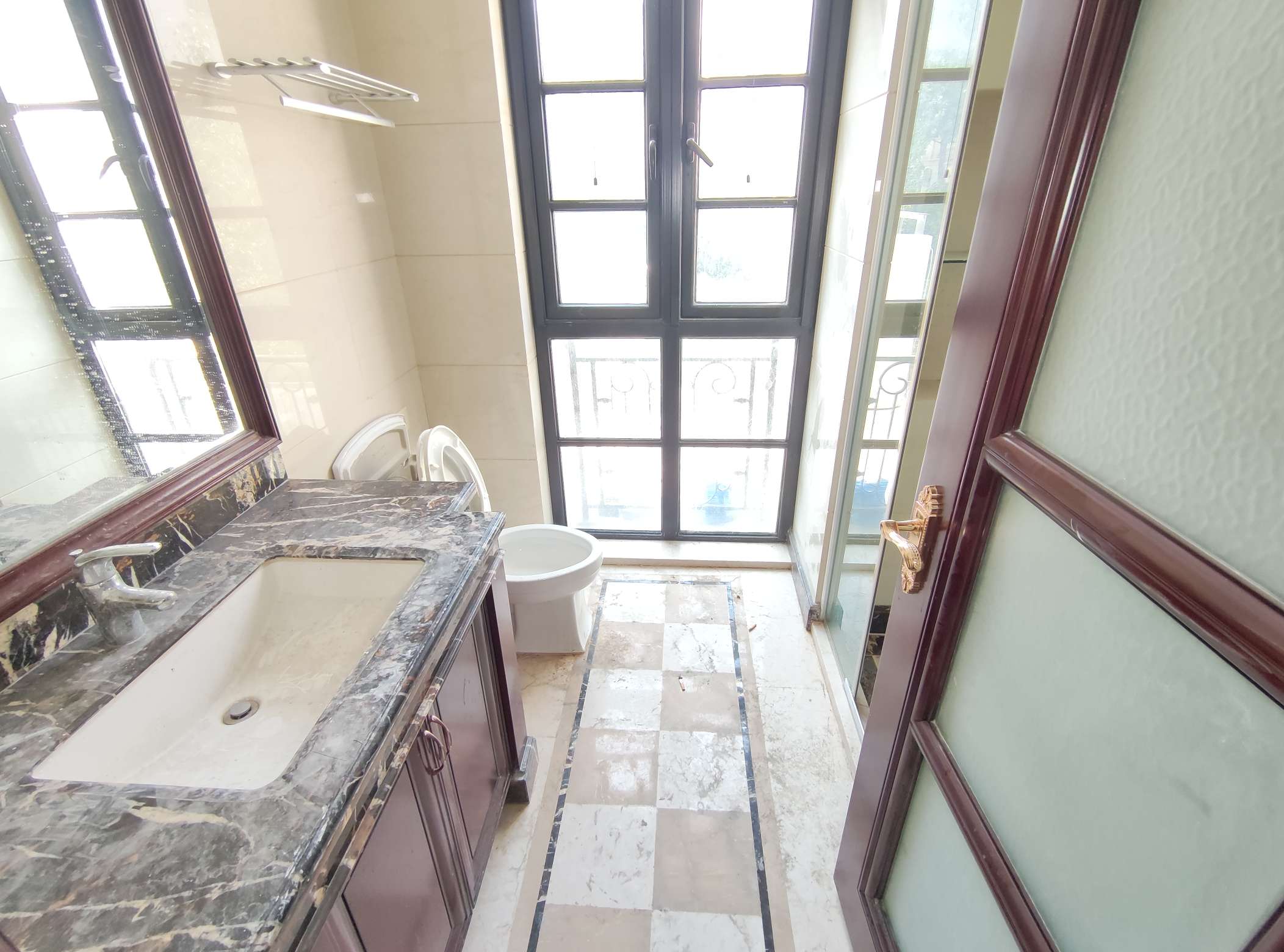 海尔绿城玫瑰园