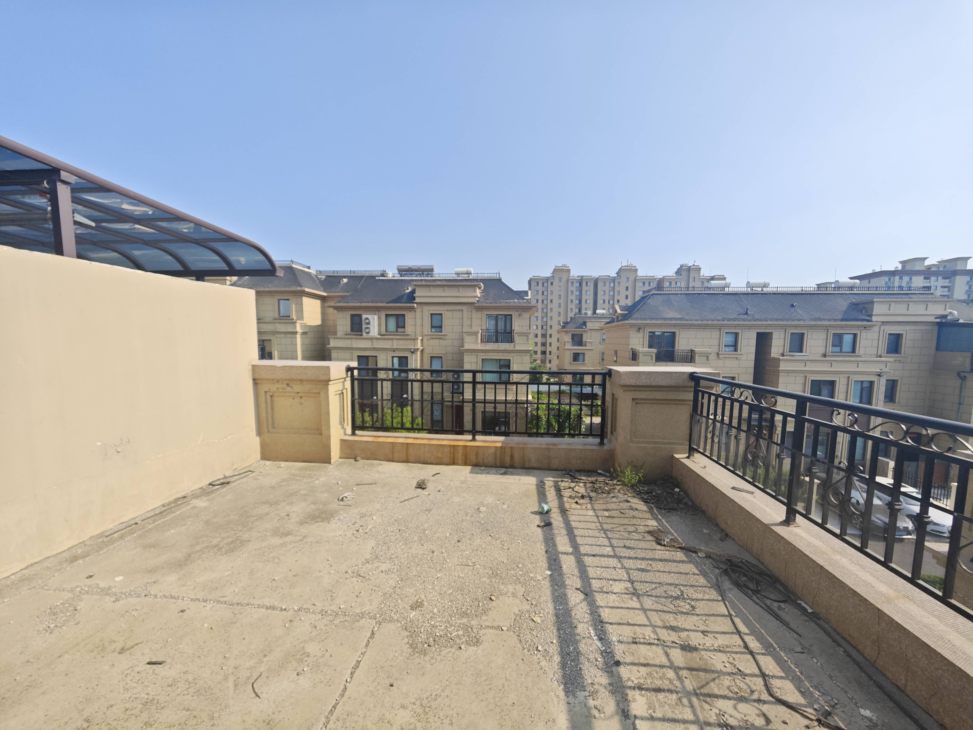 银丰唐郡玫瑰园