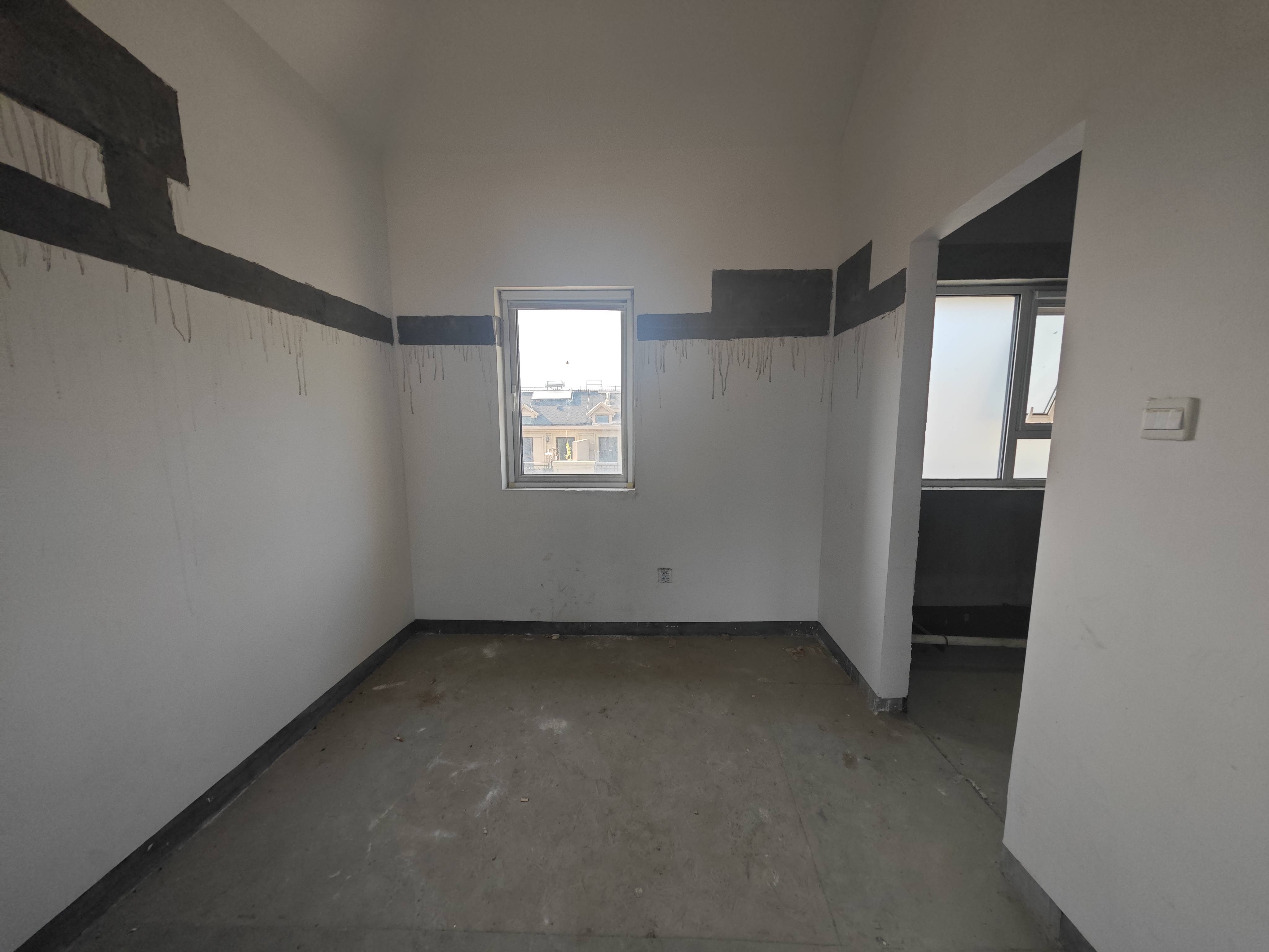 银丰唐郡玫瑰园