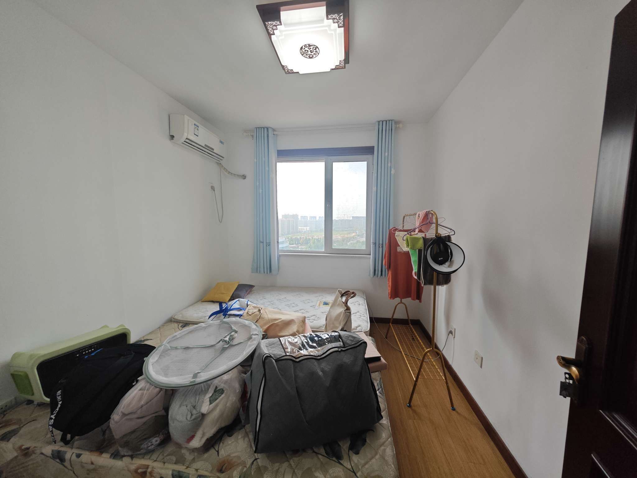 帝华鸿府