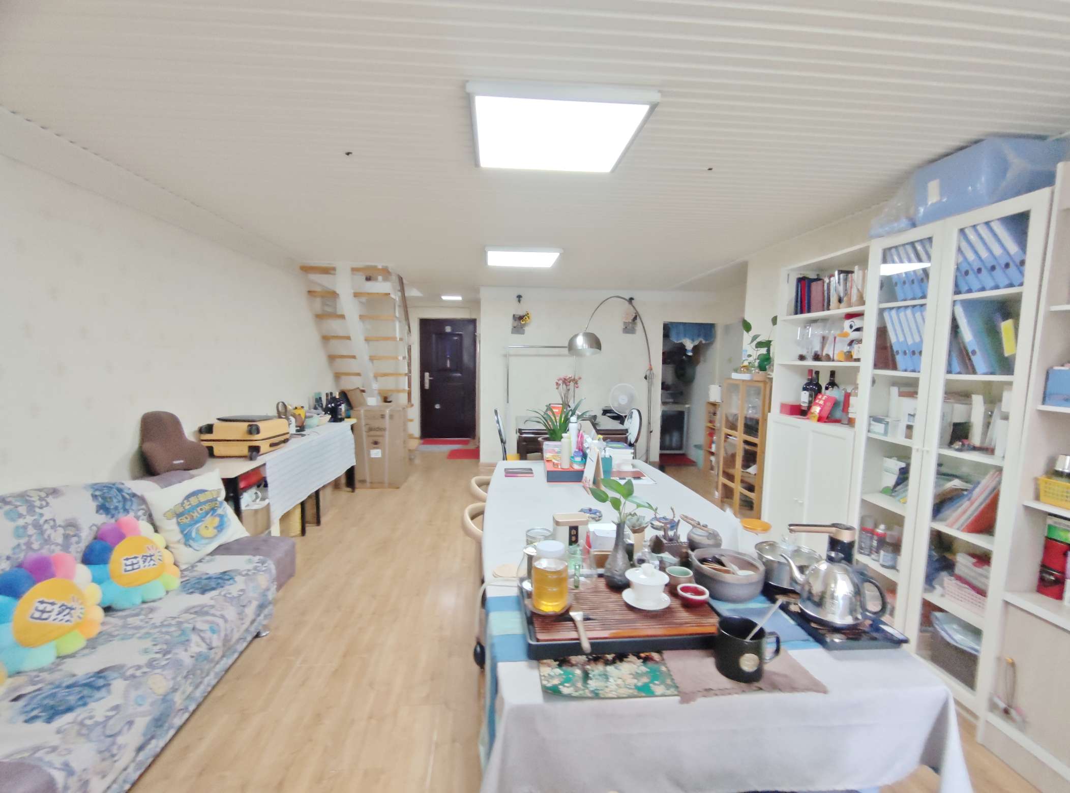 绿地泉景雅园商务大厦