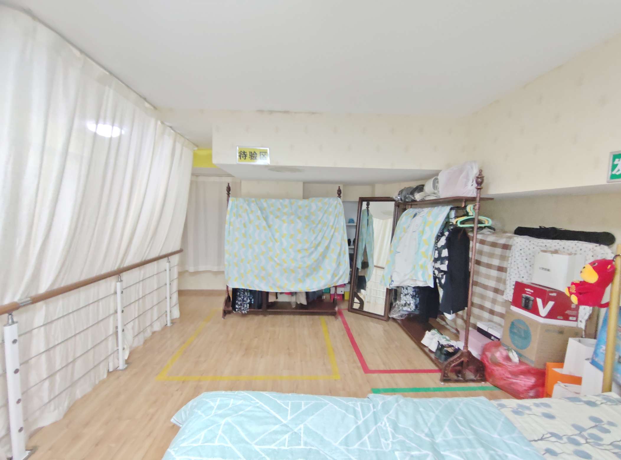 绿地泉景雅园商务大厦