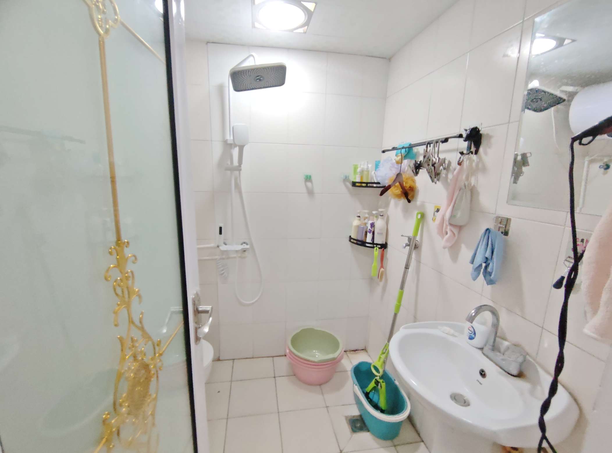 绿地泉景雅园商务大厦