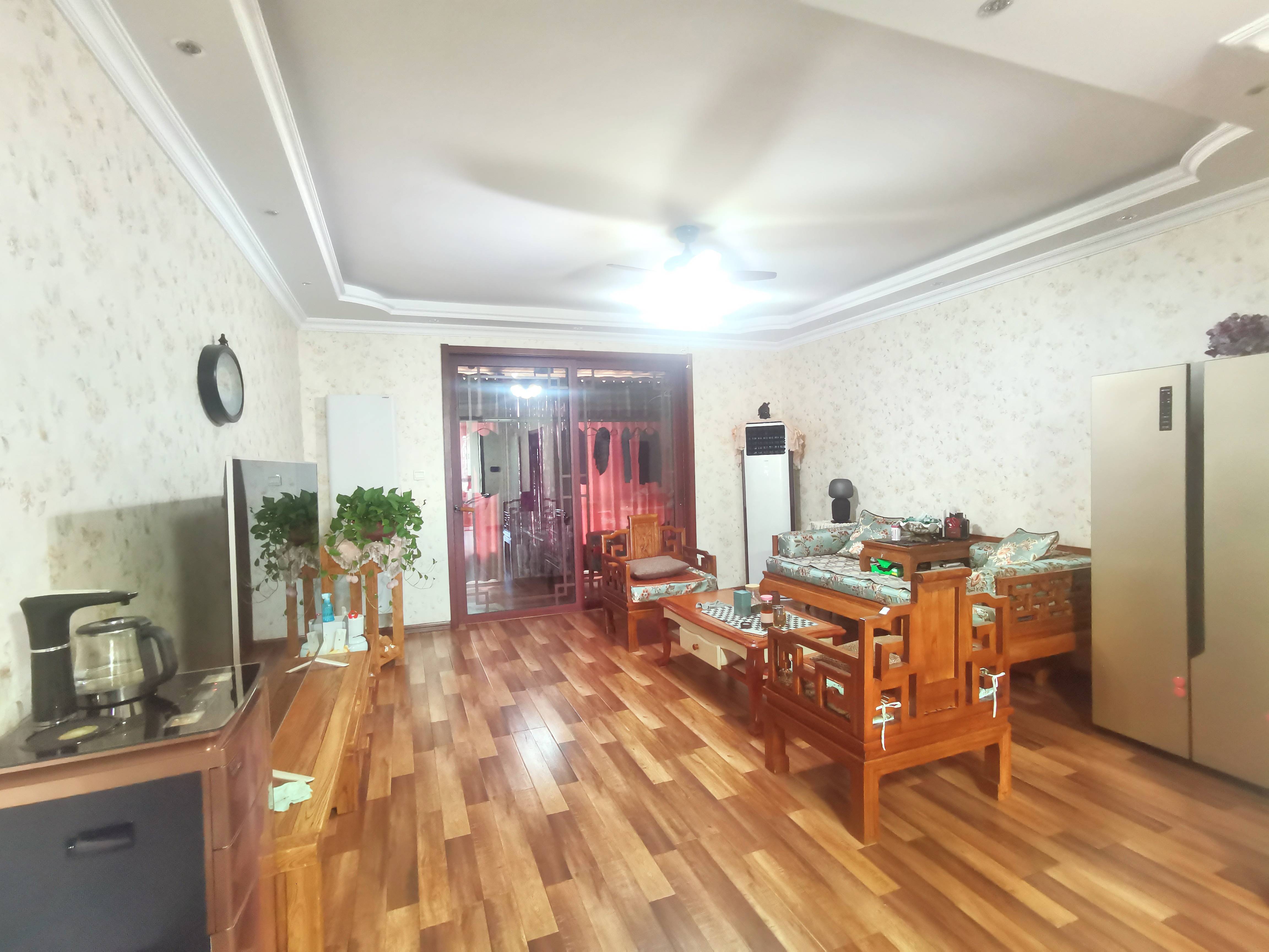  中建长清湖瀛园 南北