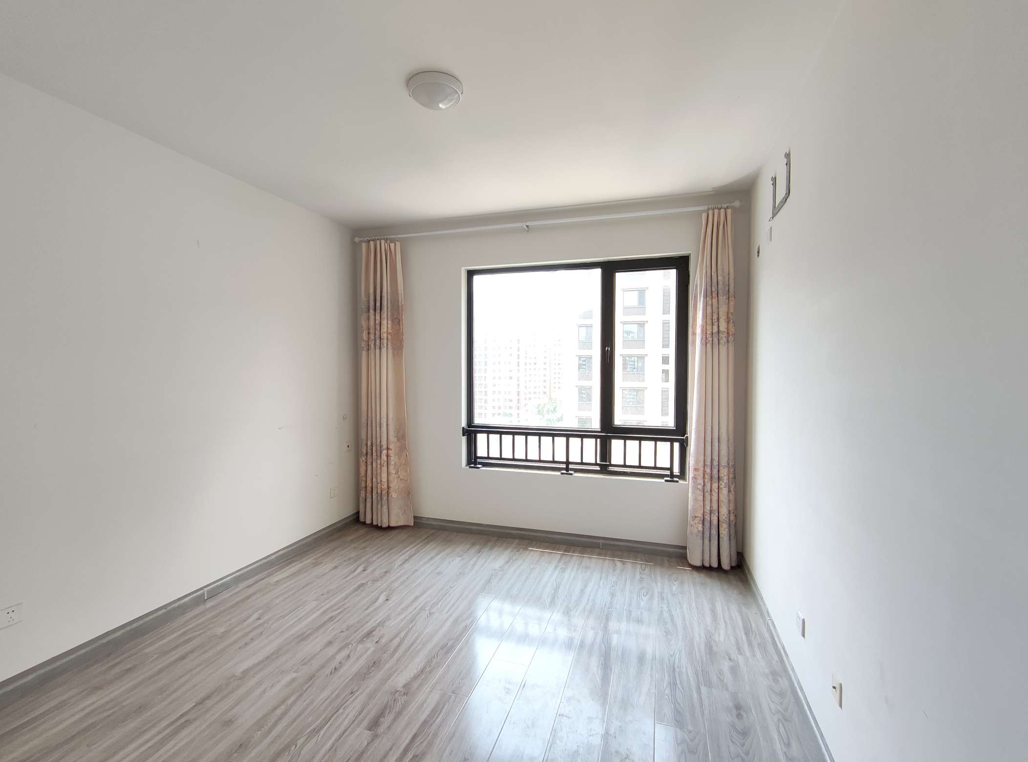 高新绿城玉兰花园