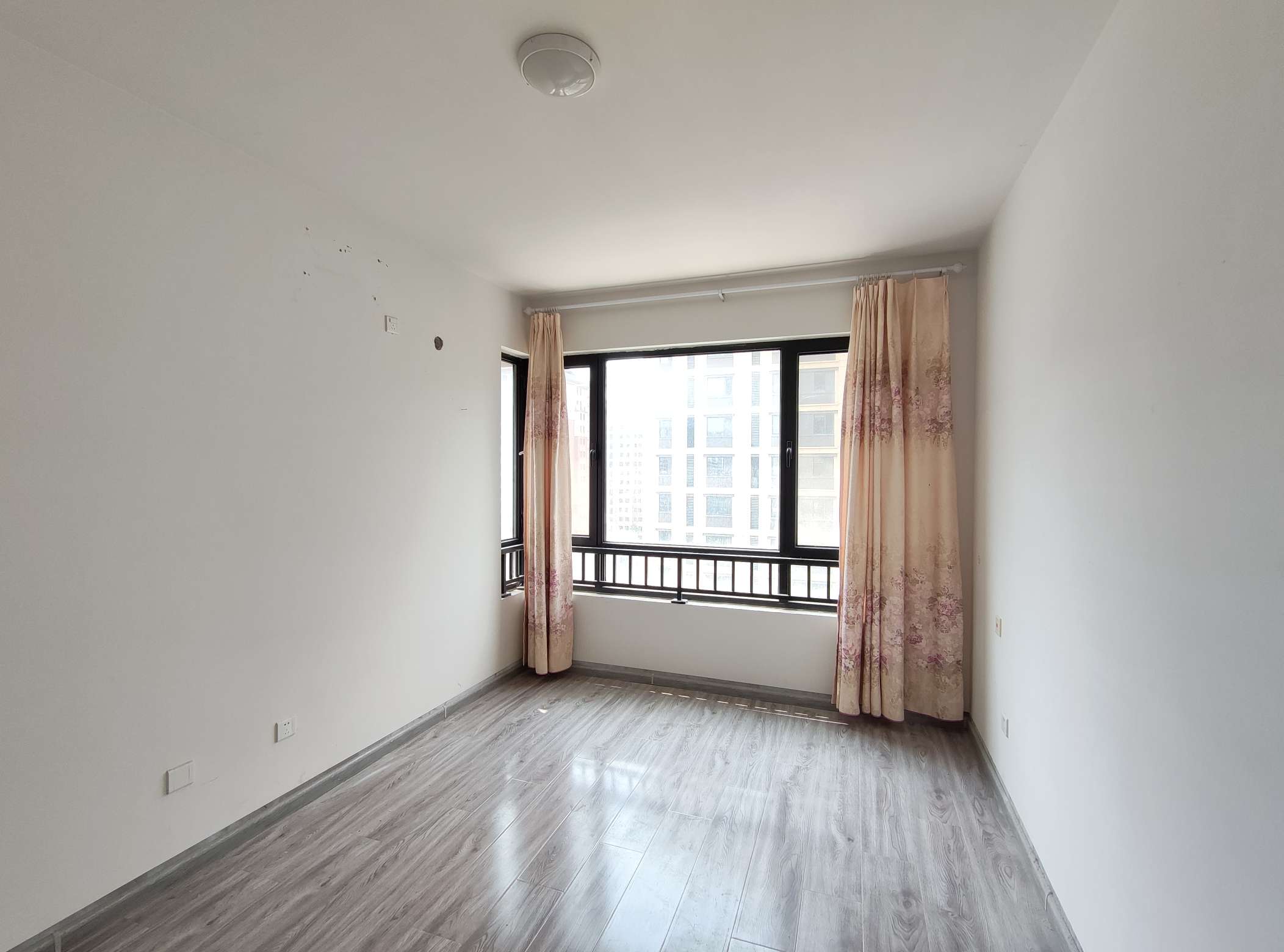 高新绿城玉兰花园