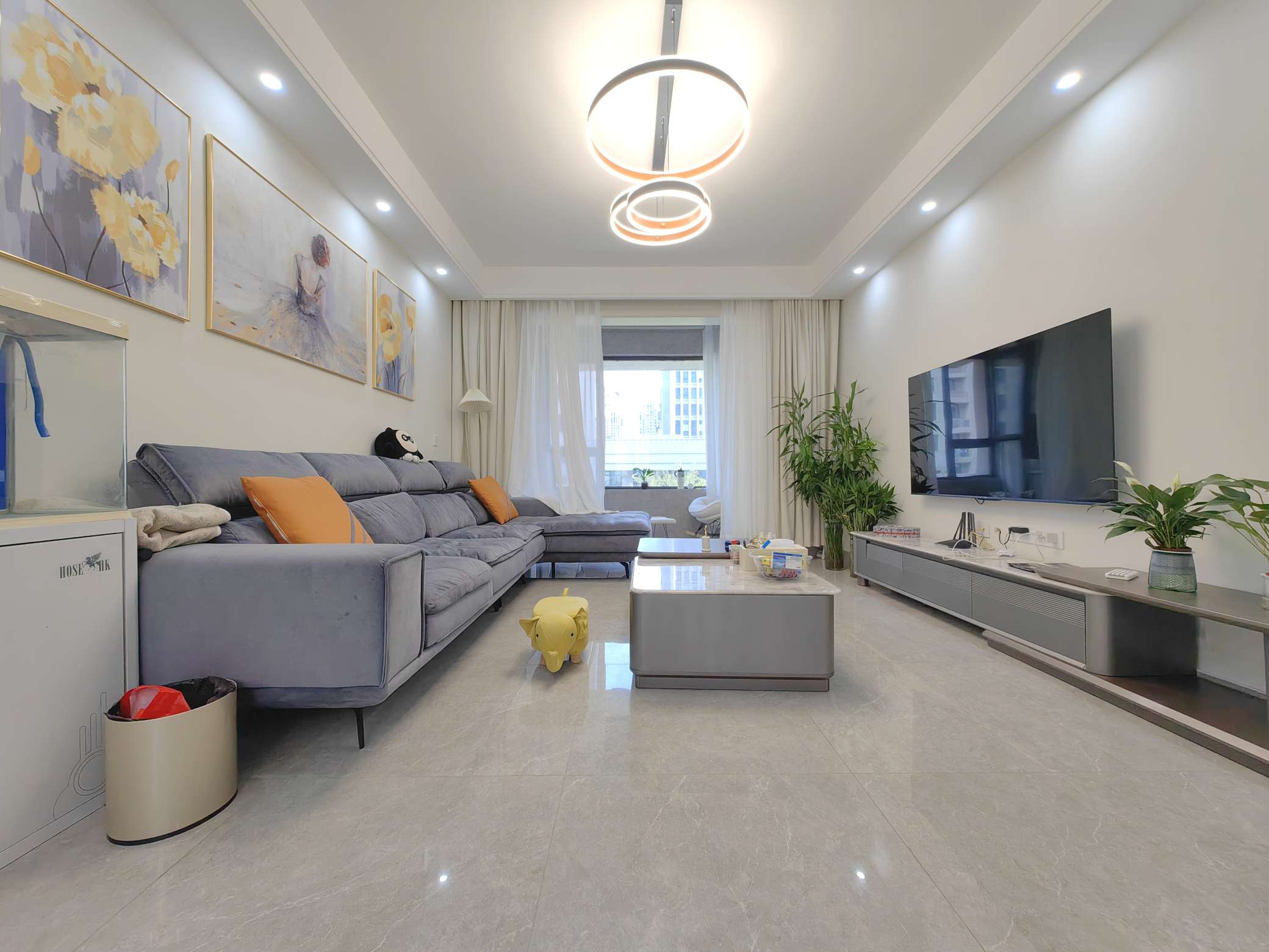  绿地IFC中央公馆 南