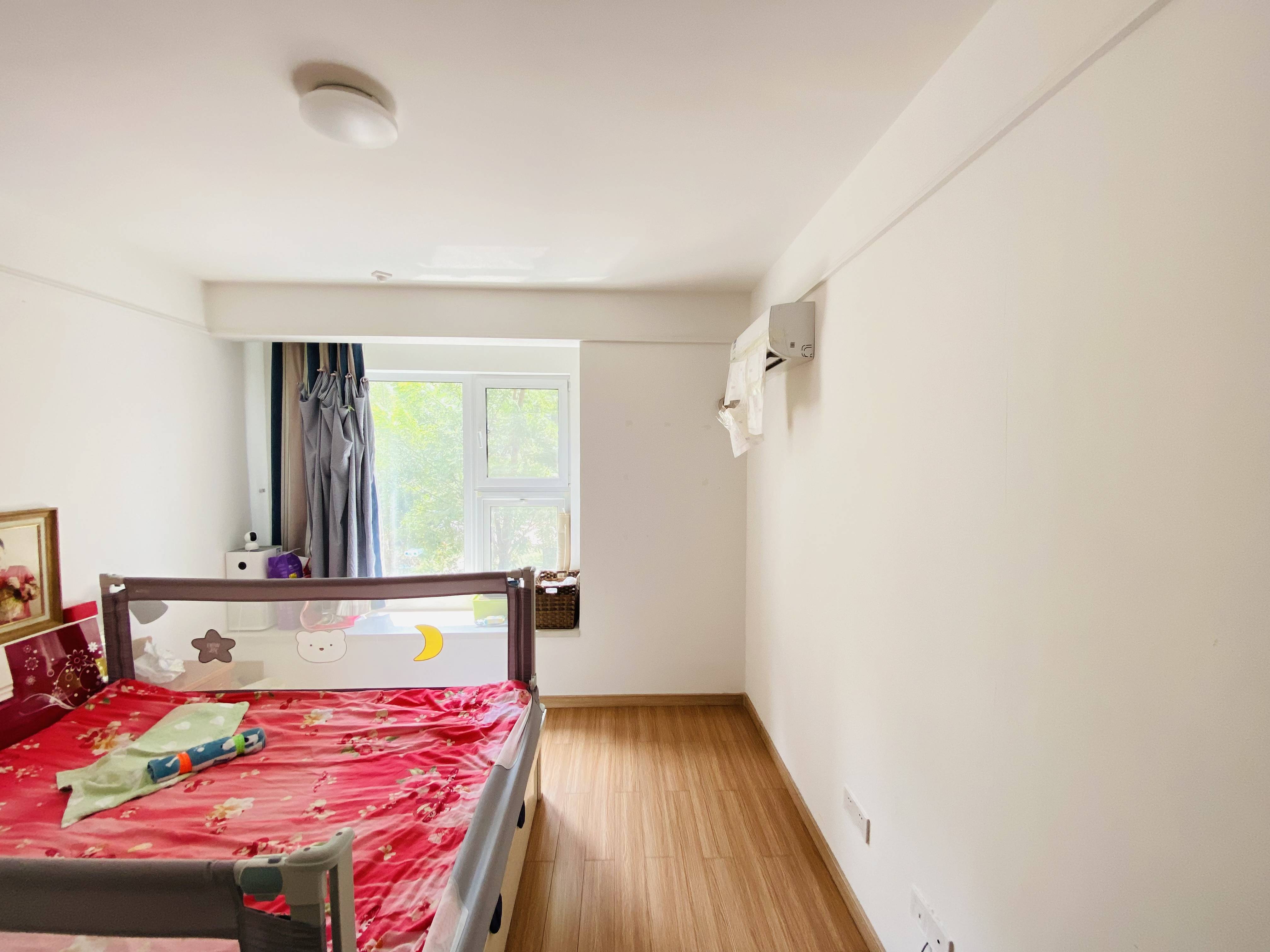 万科龙湖城市之光