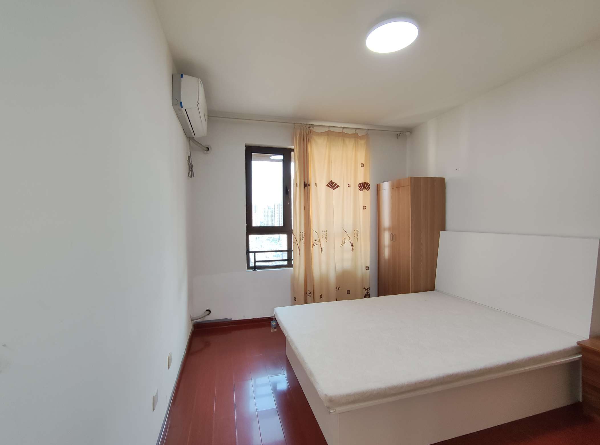 鲁邦奥林逸城东区