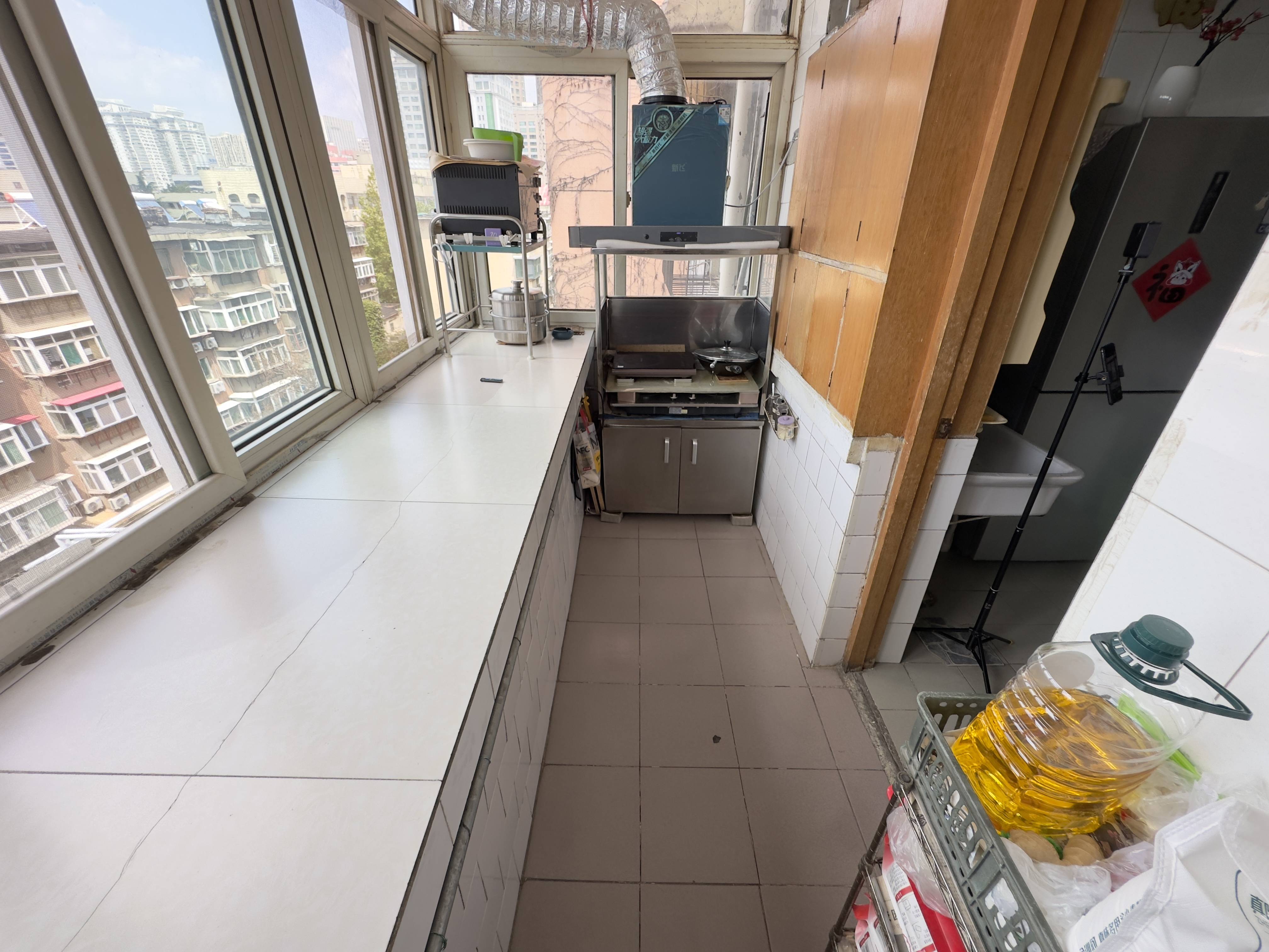 三里庄东街100号