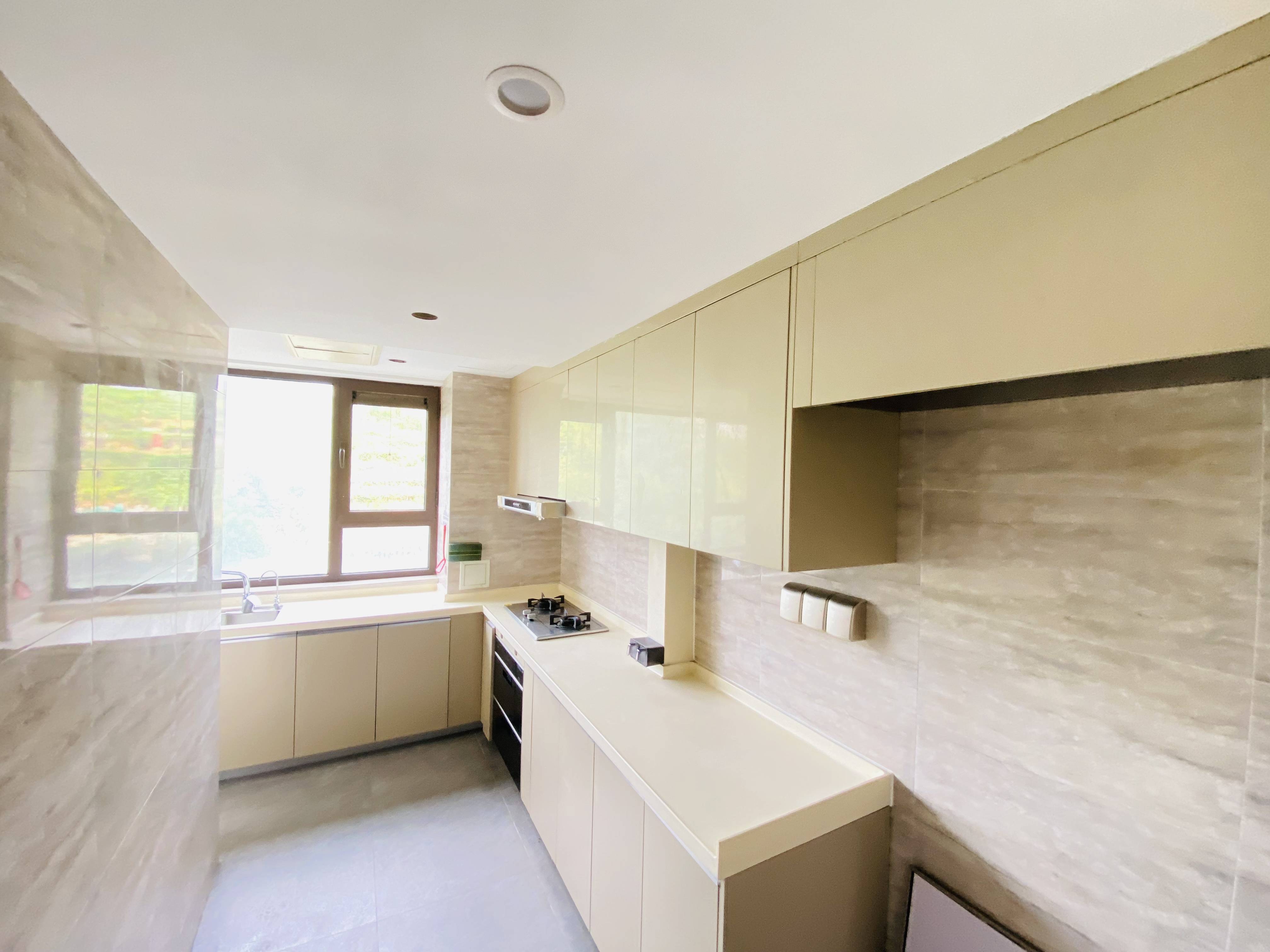 旭辉银盛泰金域蓝山