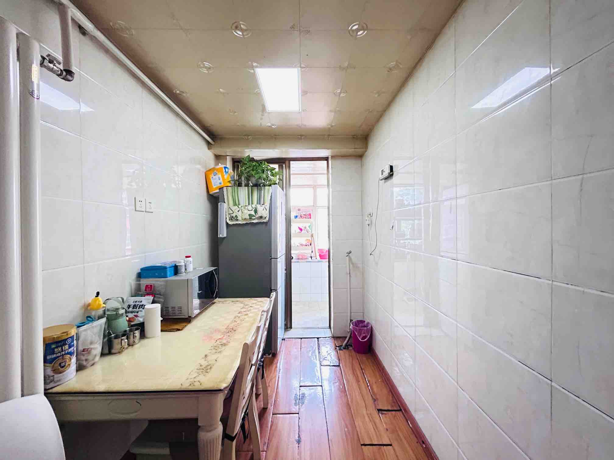 闵子骞路68号（四海香月饼厂宿舍）