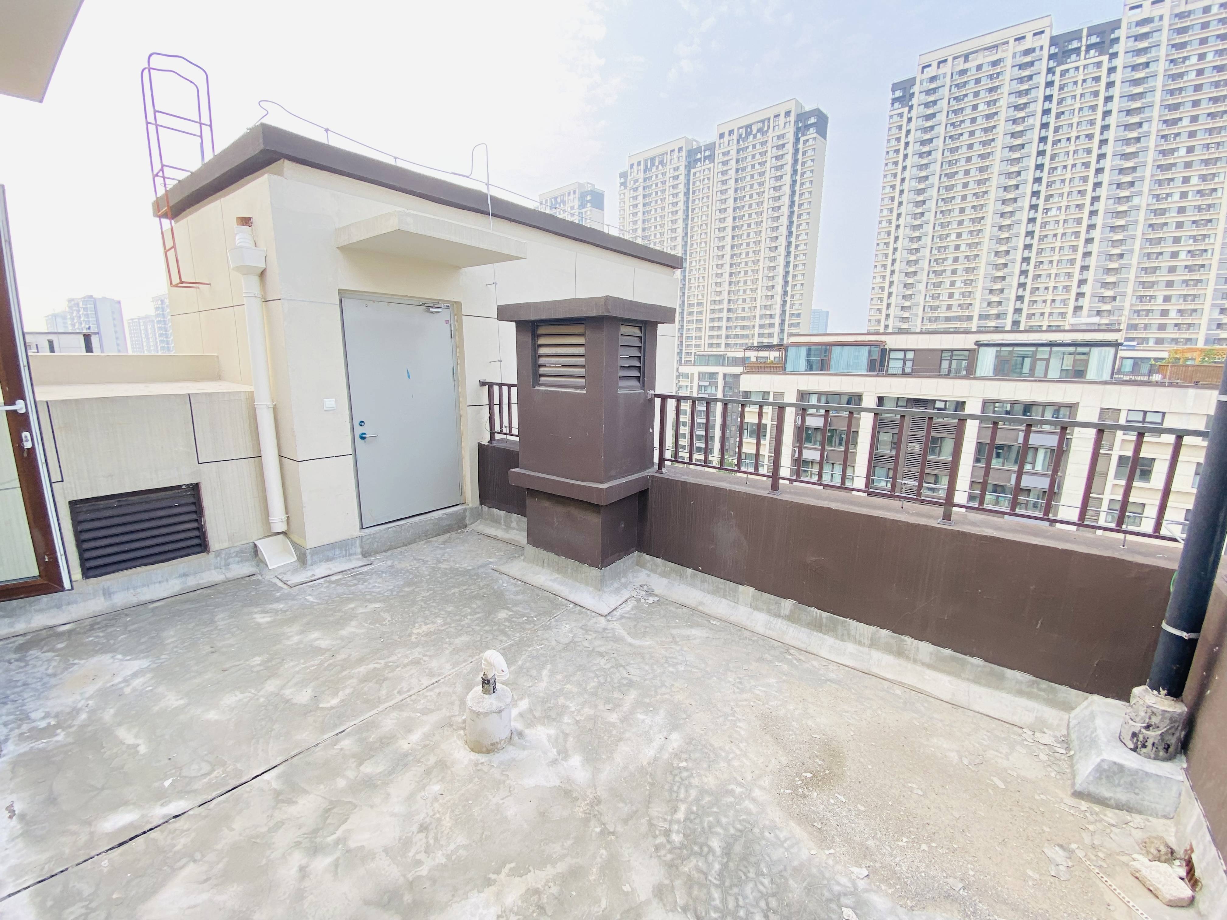  旭辉银盛泰星瀚城 南