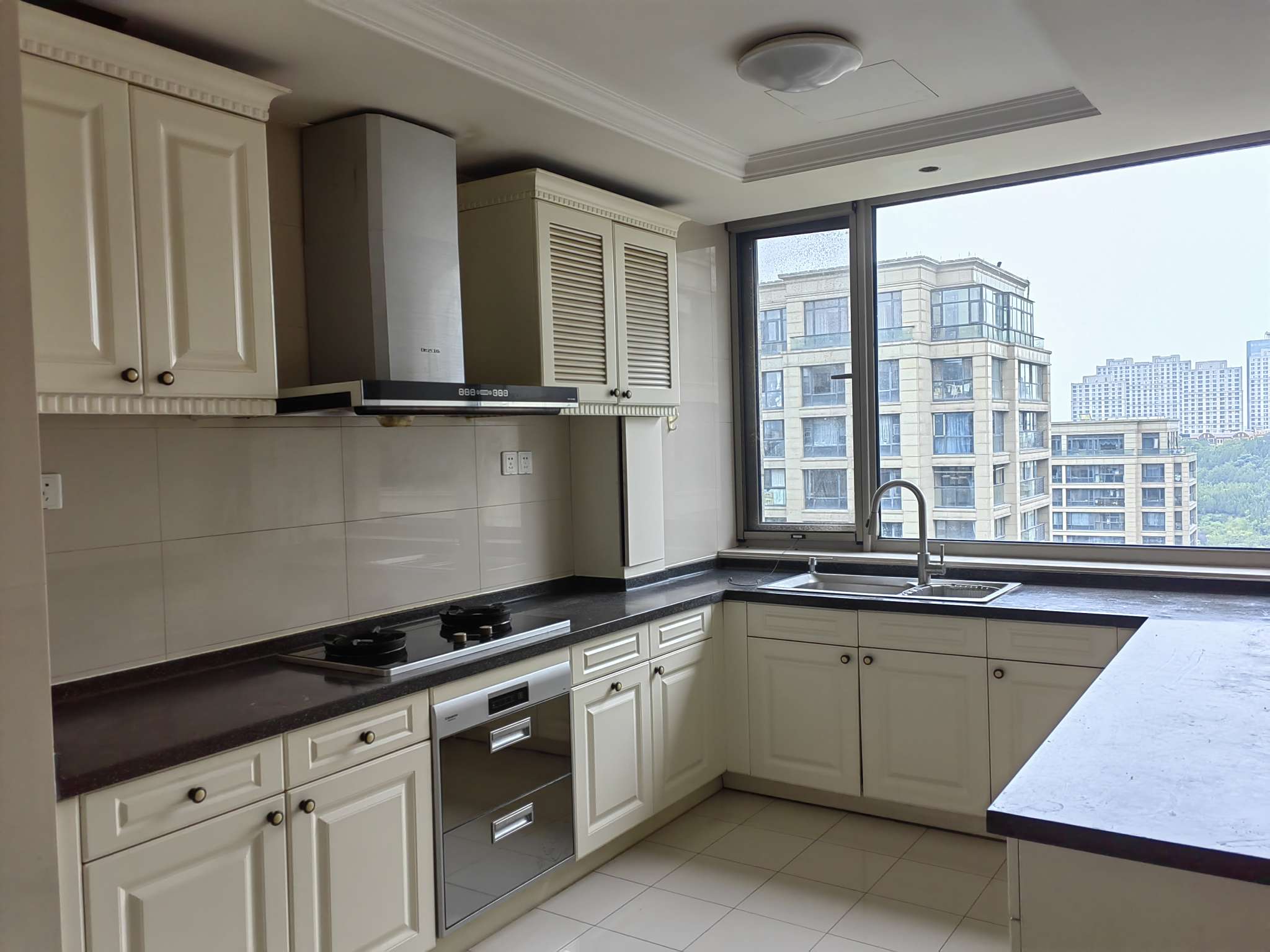 海尔绿城全运村锦兰园