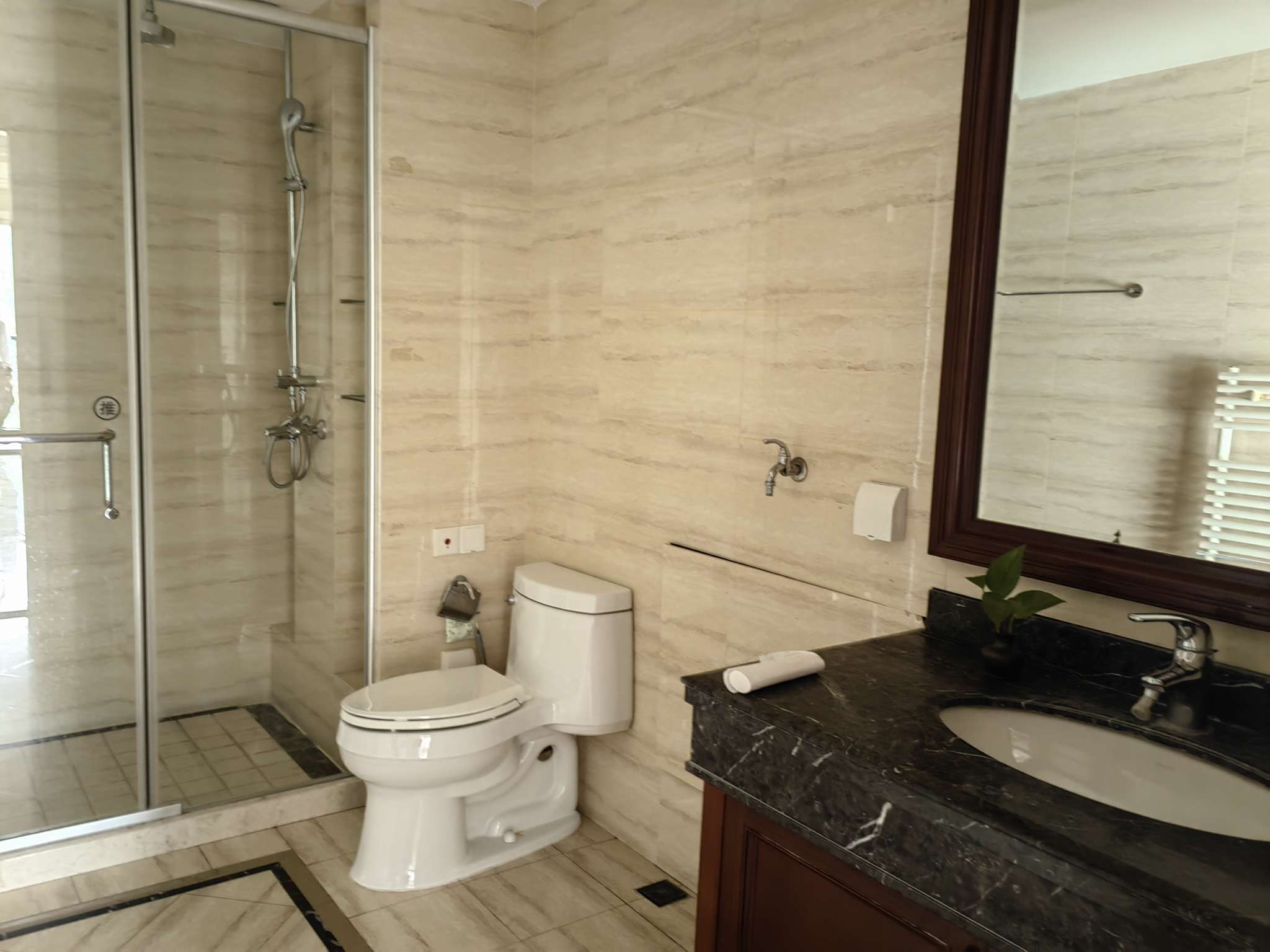 海尔绿城全运村锦兰园