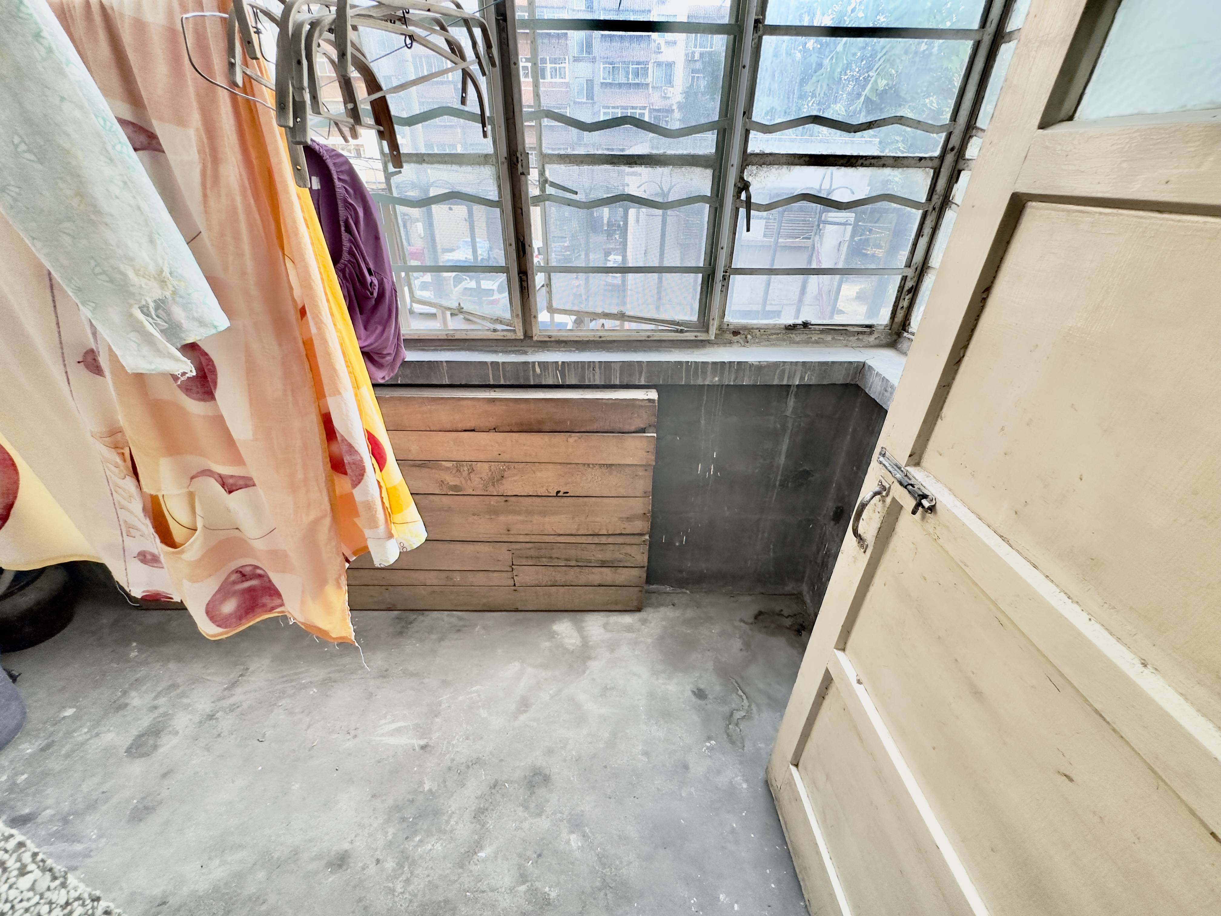 经五路工商银行单位宿舍