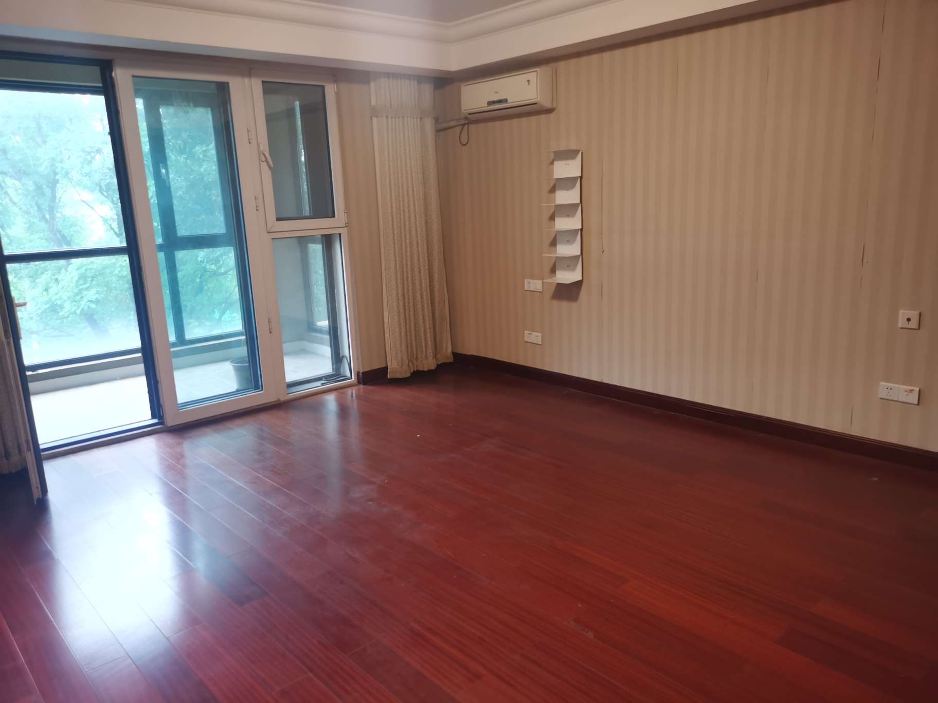 海尔绿城桂花园