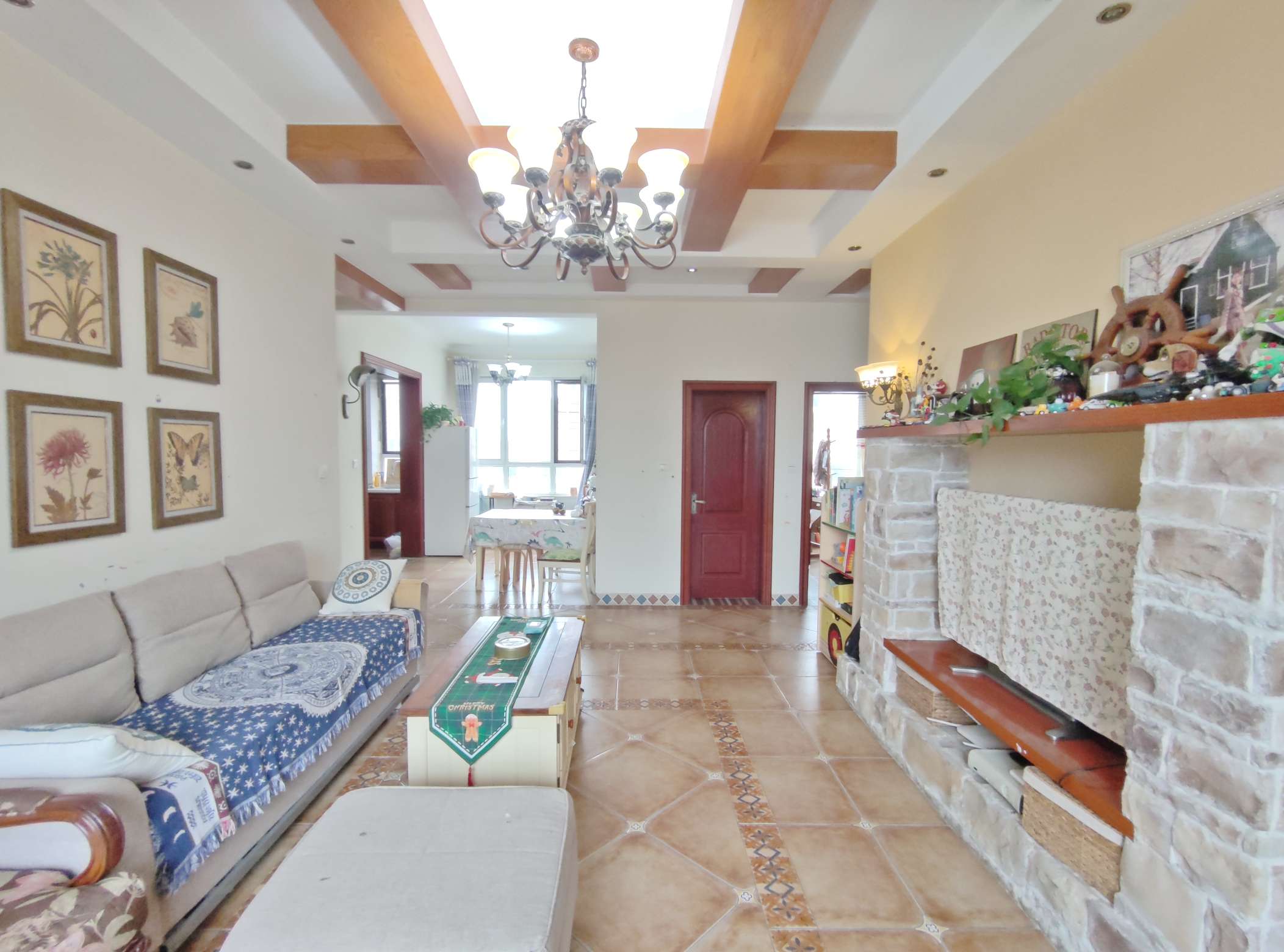  泉景天沅和园 南北