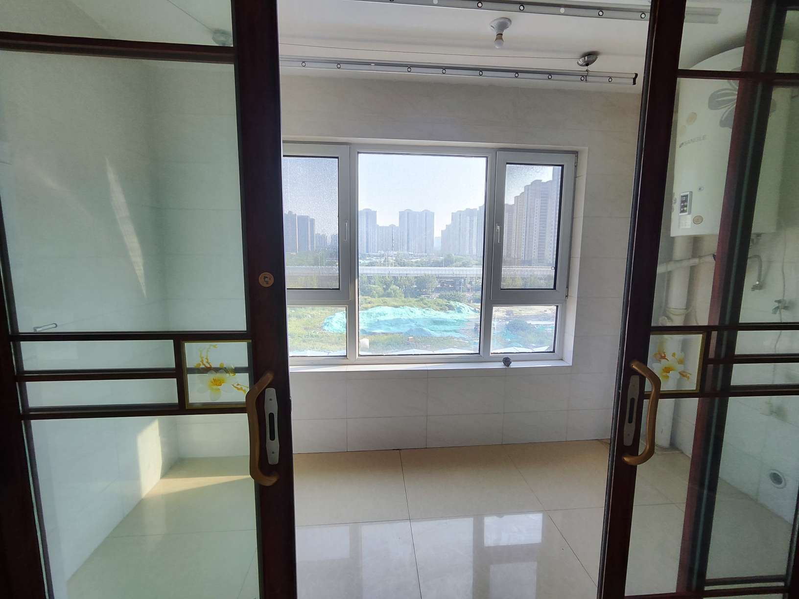 龙湖水晶郦城