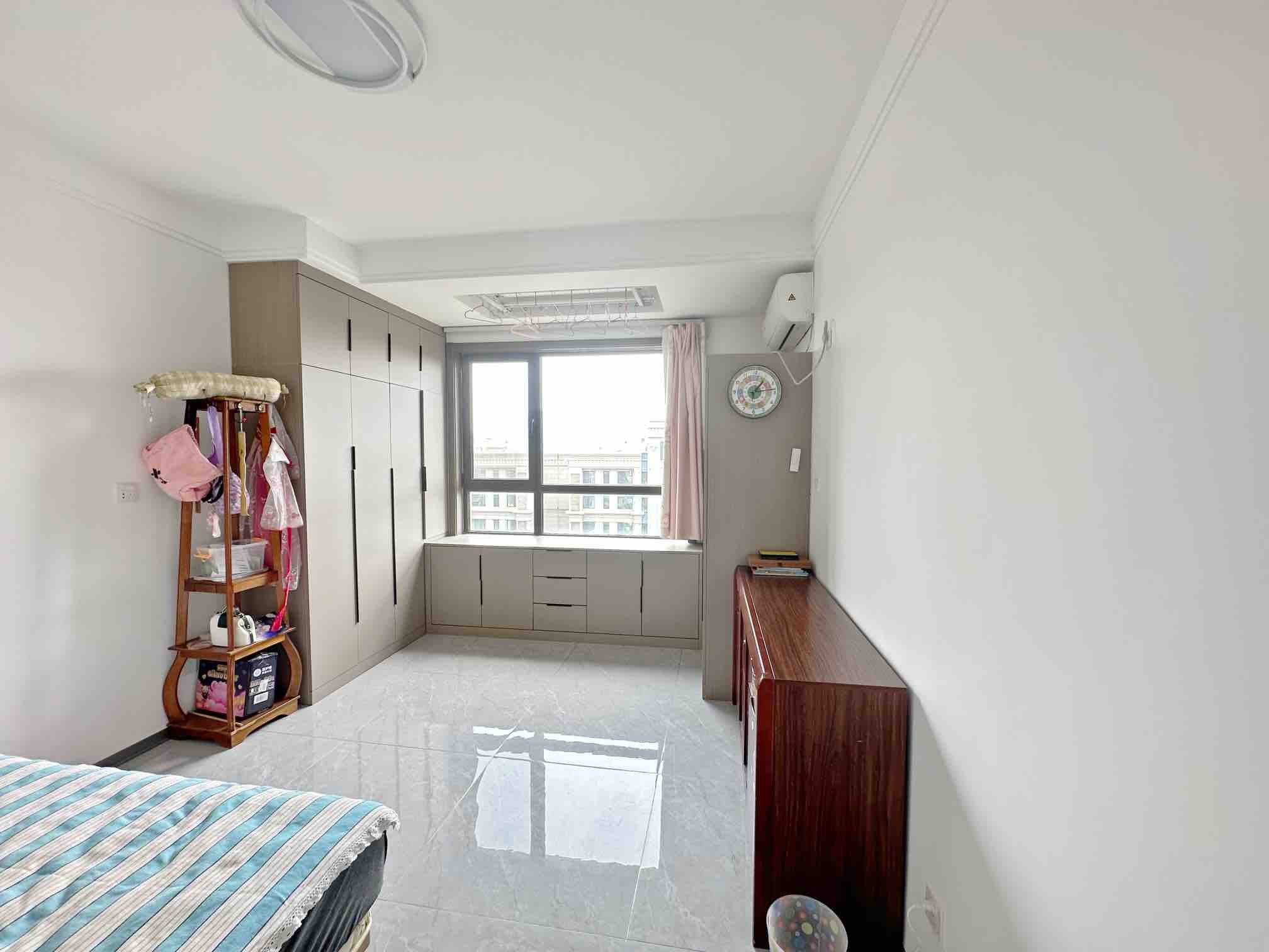 中海国际社区（御峰官邸B4）