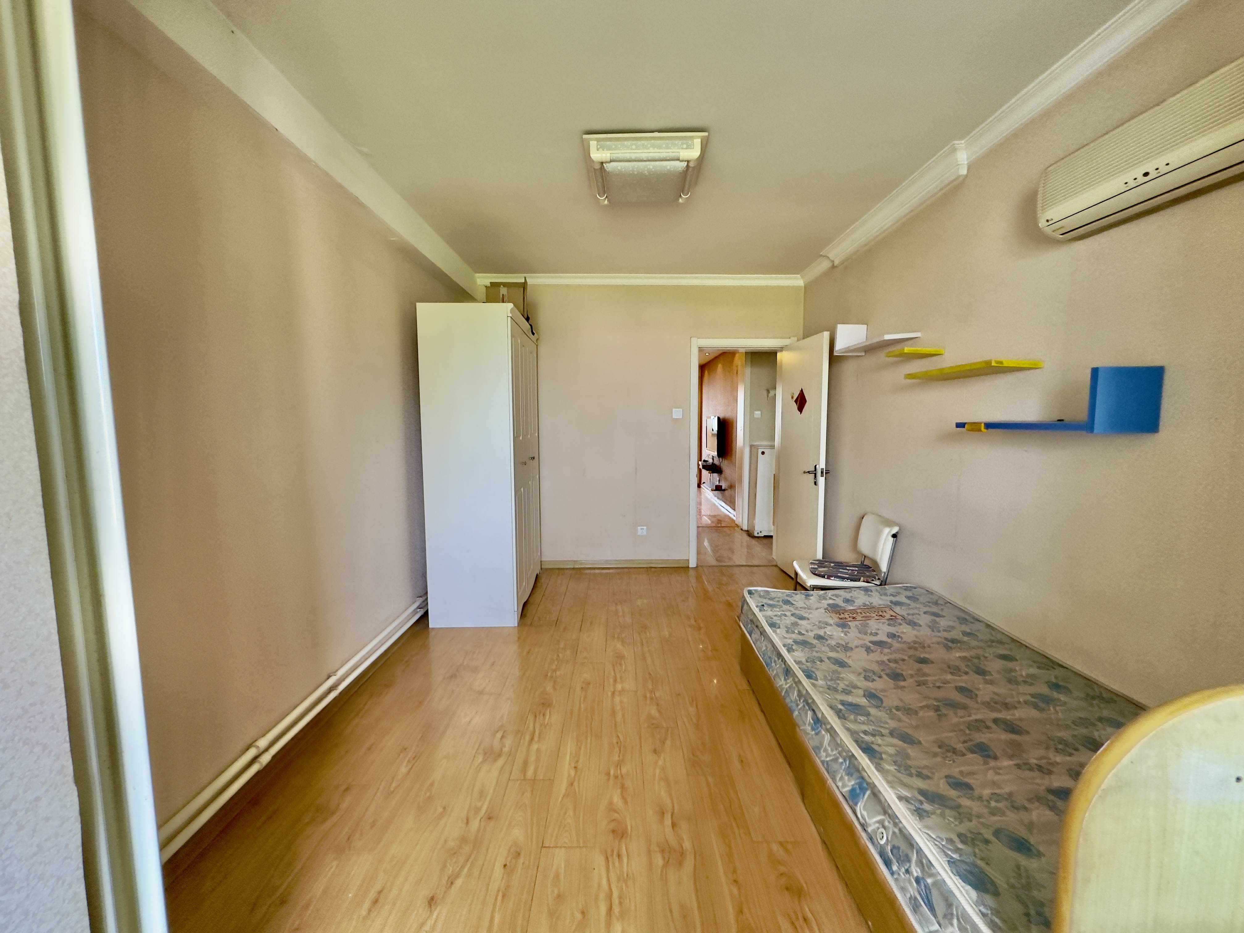 建国小经三路单位宿舍