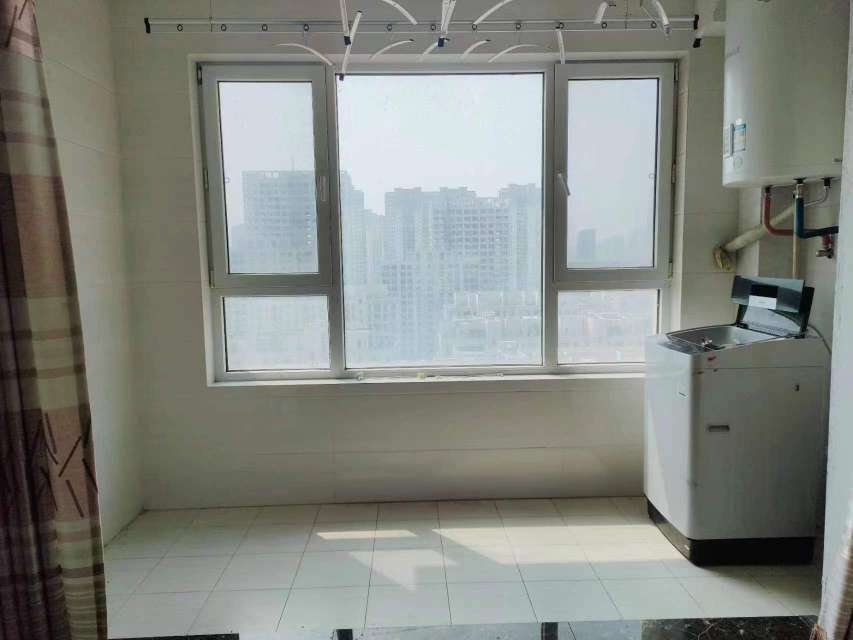 龙湖水晶郦城