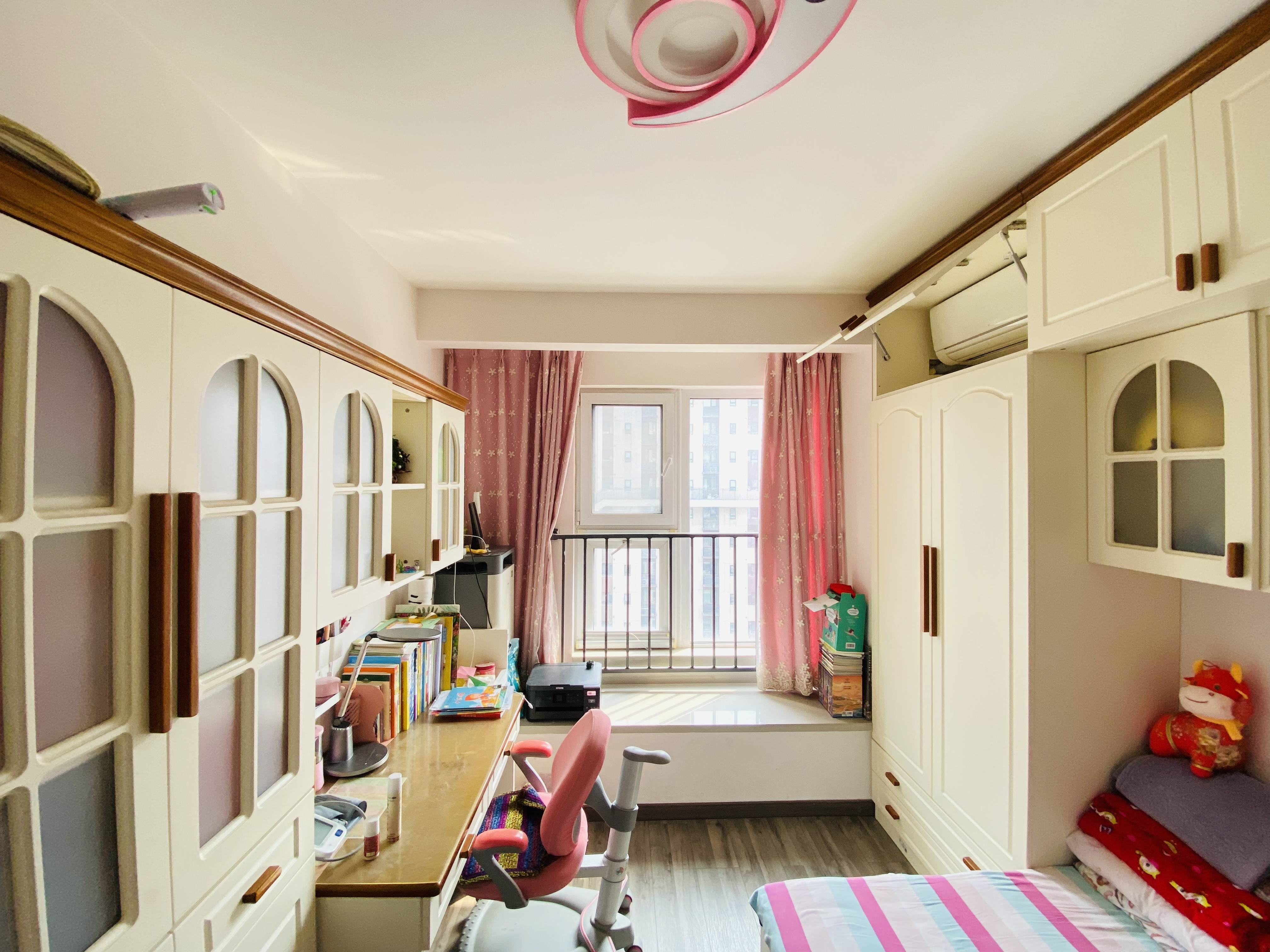 万科龙湖城市之光