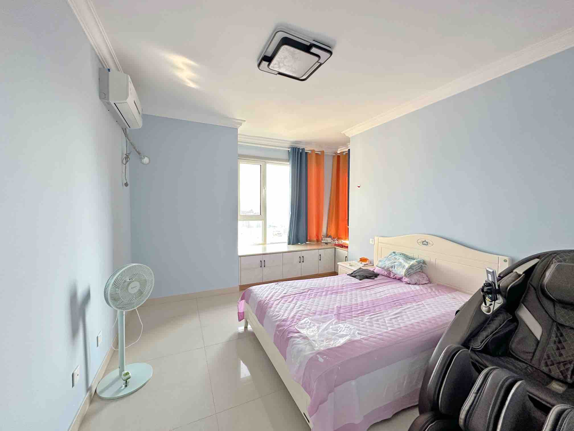 绿地新里卢浮公馆