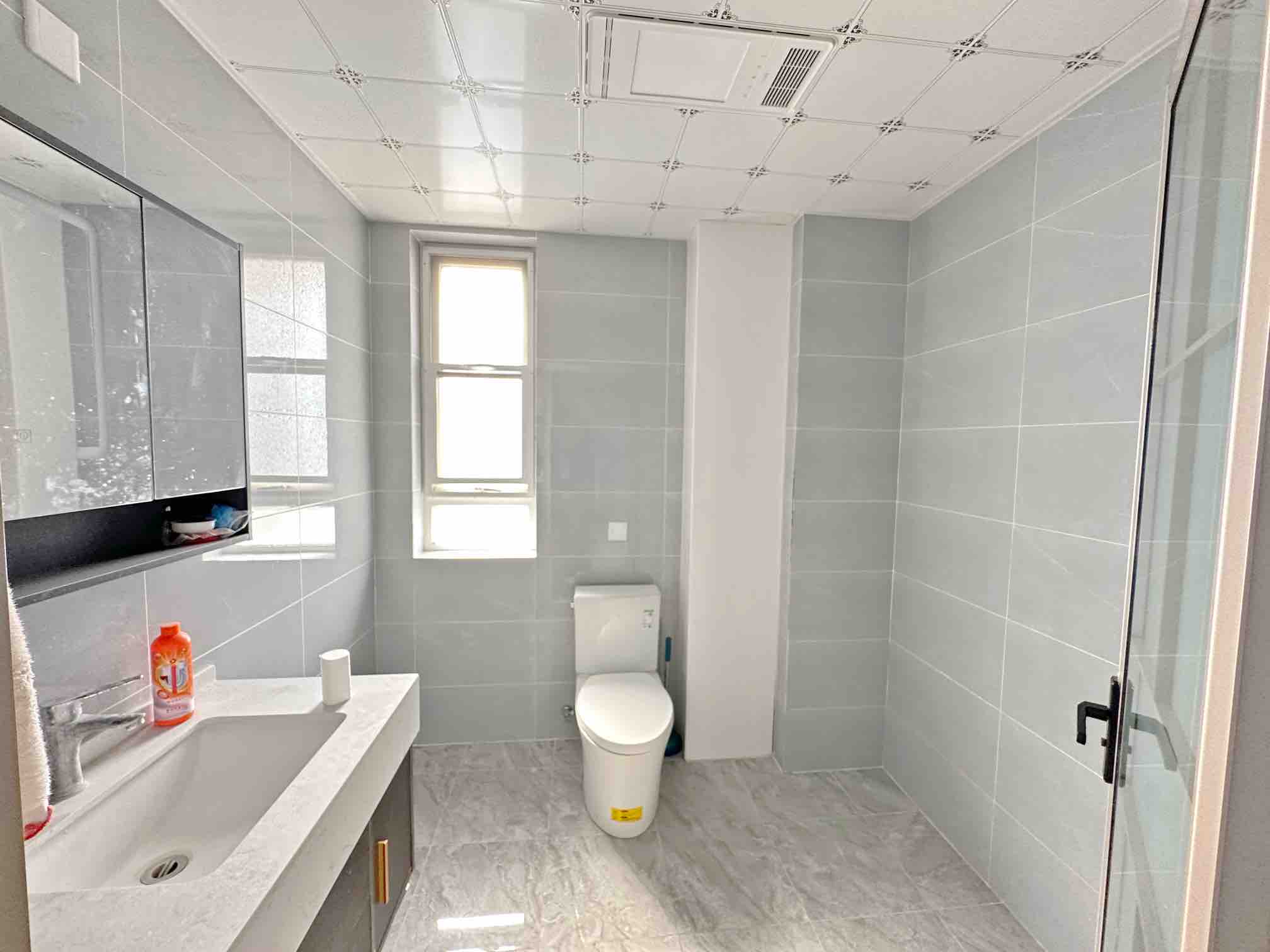 绿地新里卢浮公馆