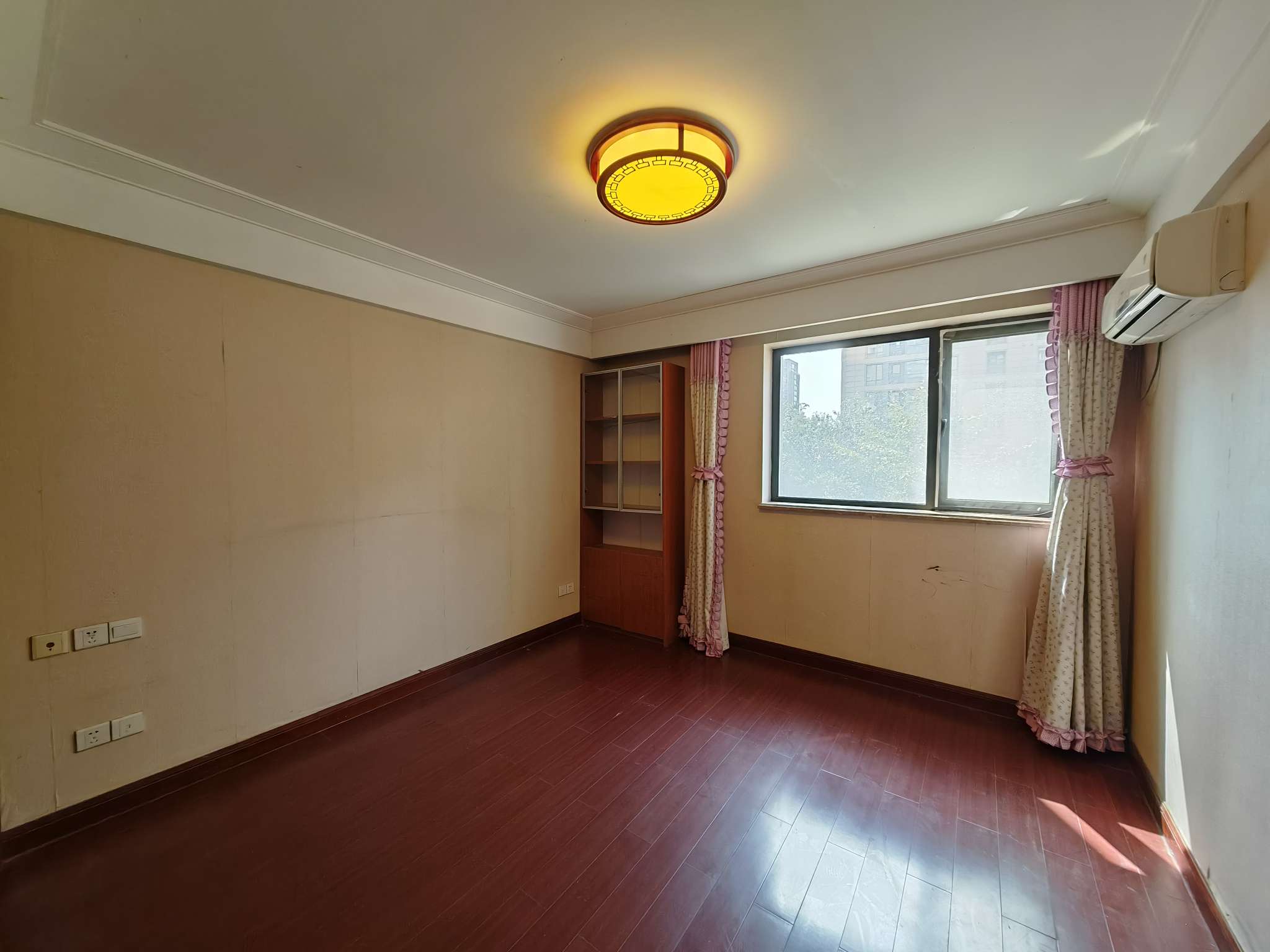 海尔绿城百合园