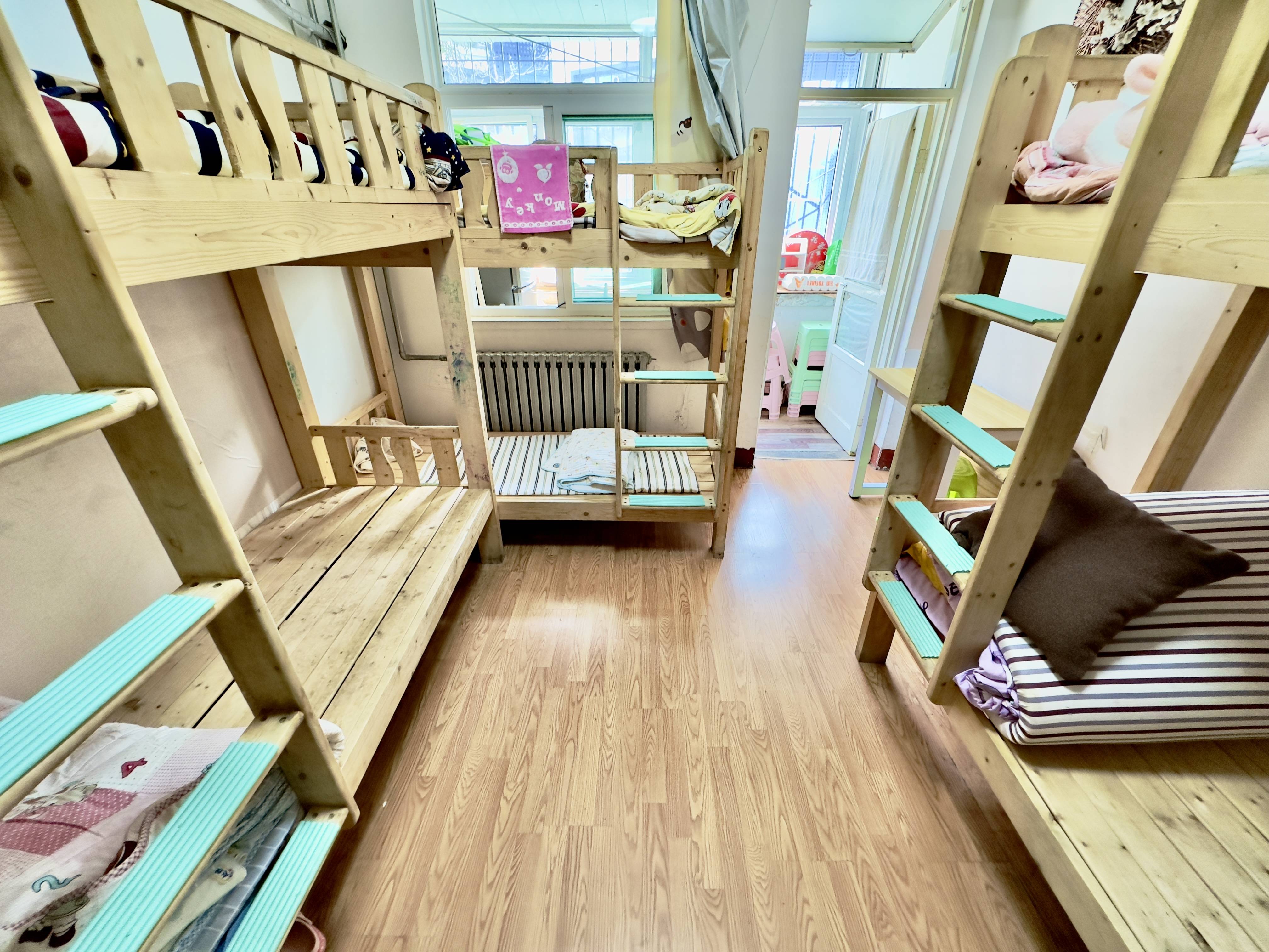 经八路单位宿舍