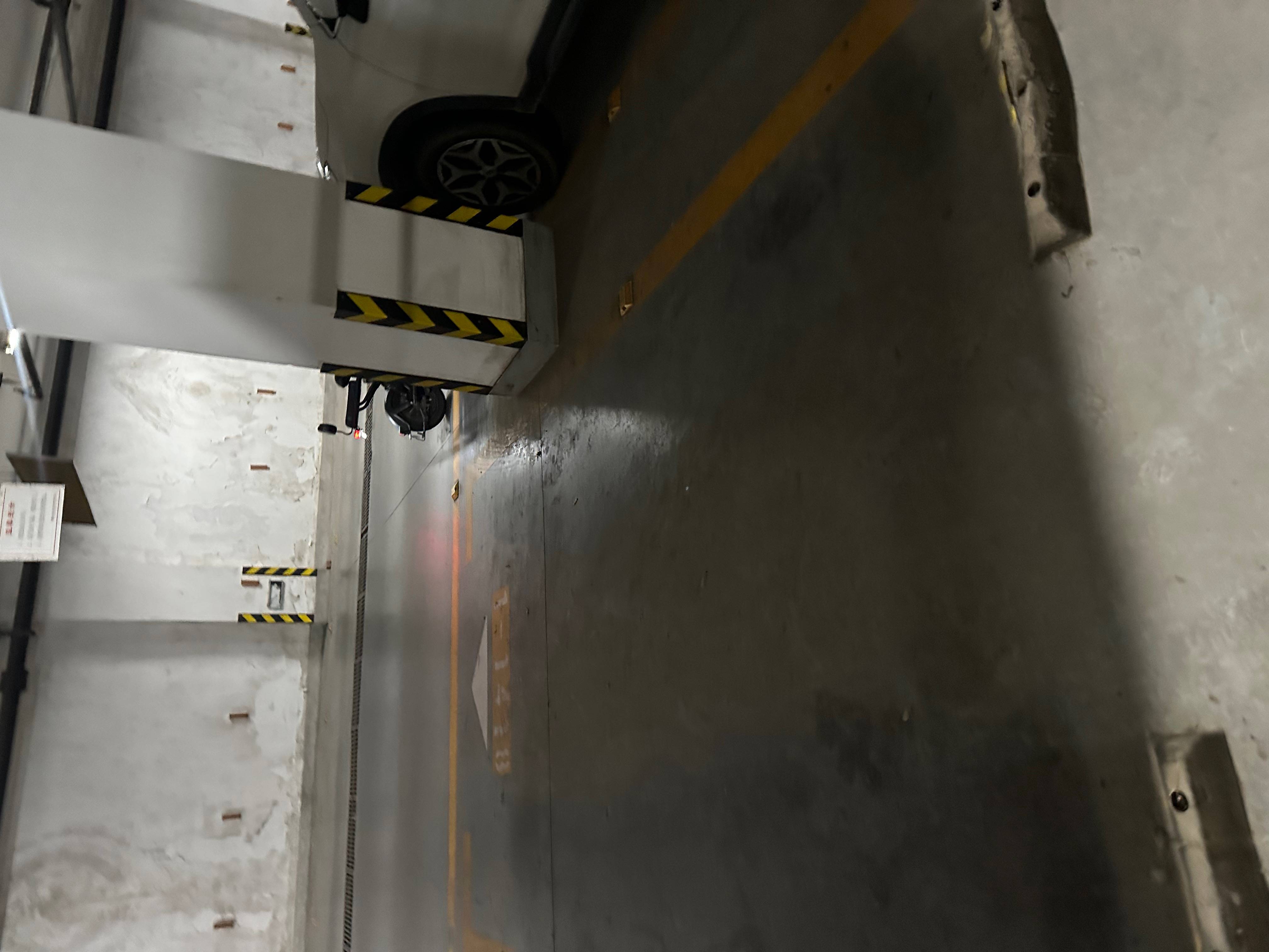 鲁能领秀城车位商铺