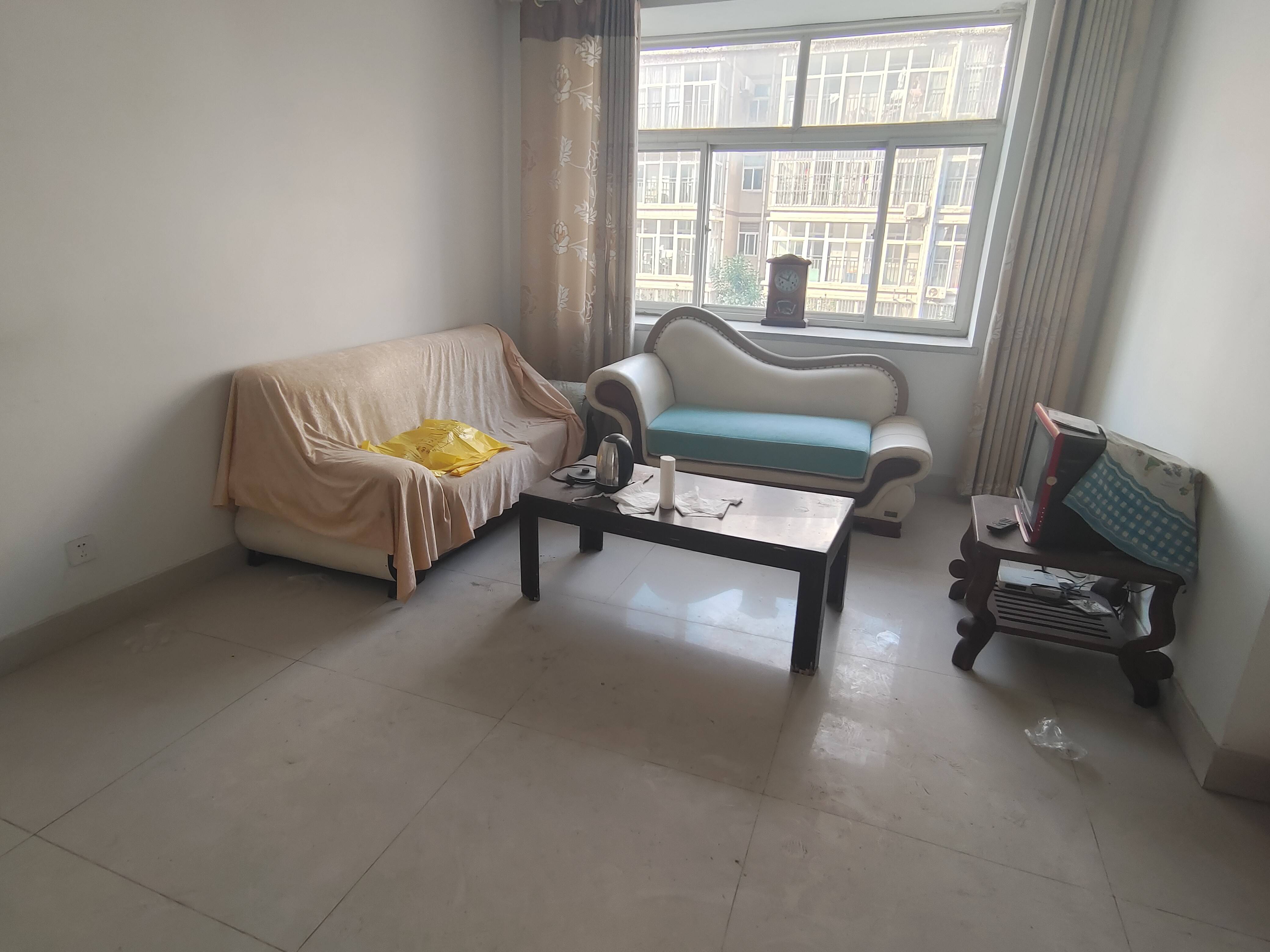  长清凤凰山庄 南北