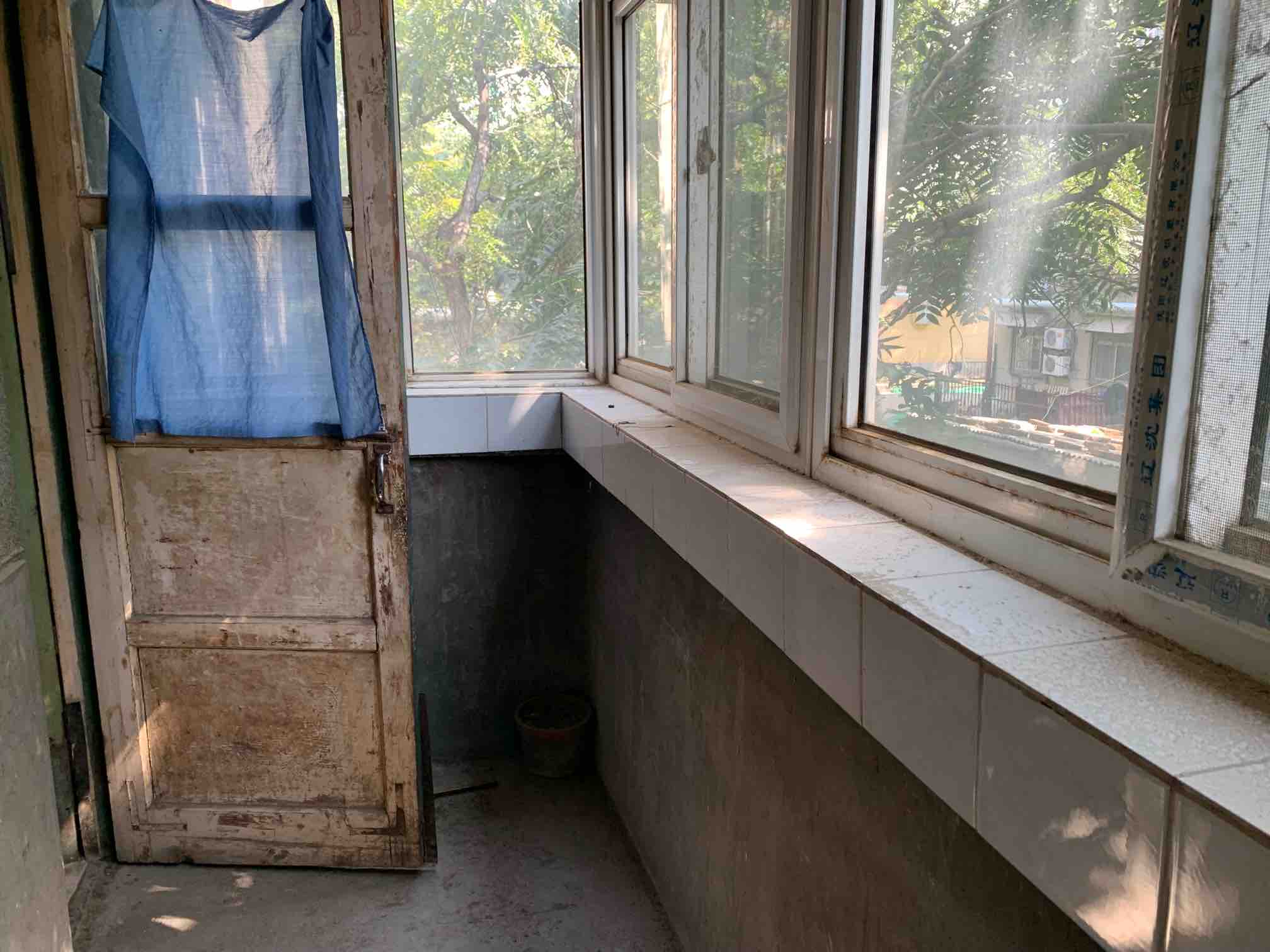 黄岗东路单位宿舍